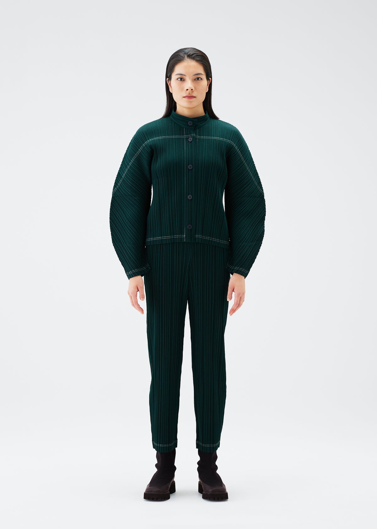 RAMIE PLEATS – isseymiyake.com