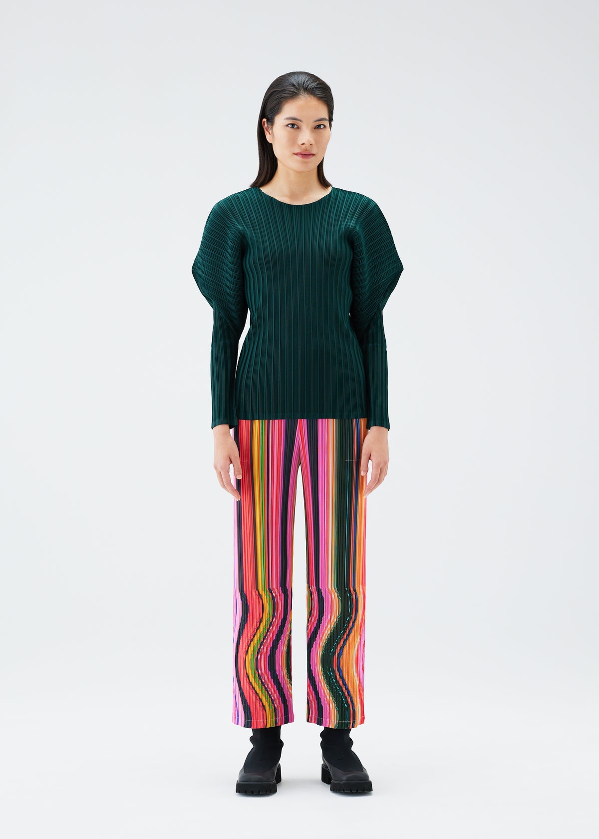 WARP – isseymiyake.com