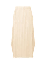 MONTHLY COLORS : DECEMBER – isseymiyake.com