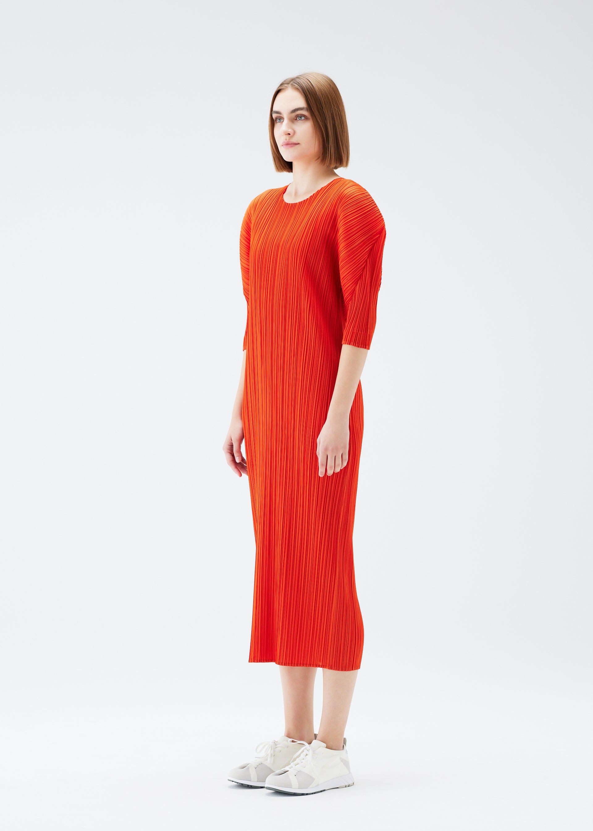MONTHLY COLORS : JULY – isseymiyake.com