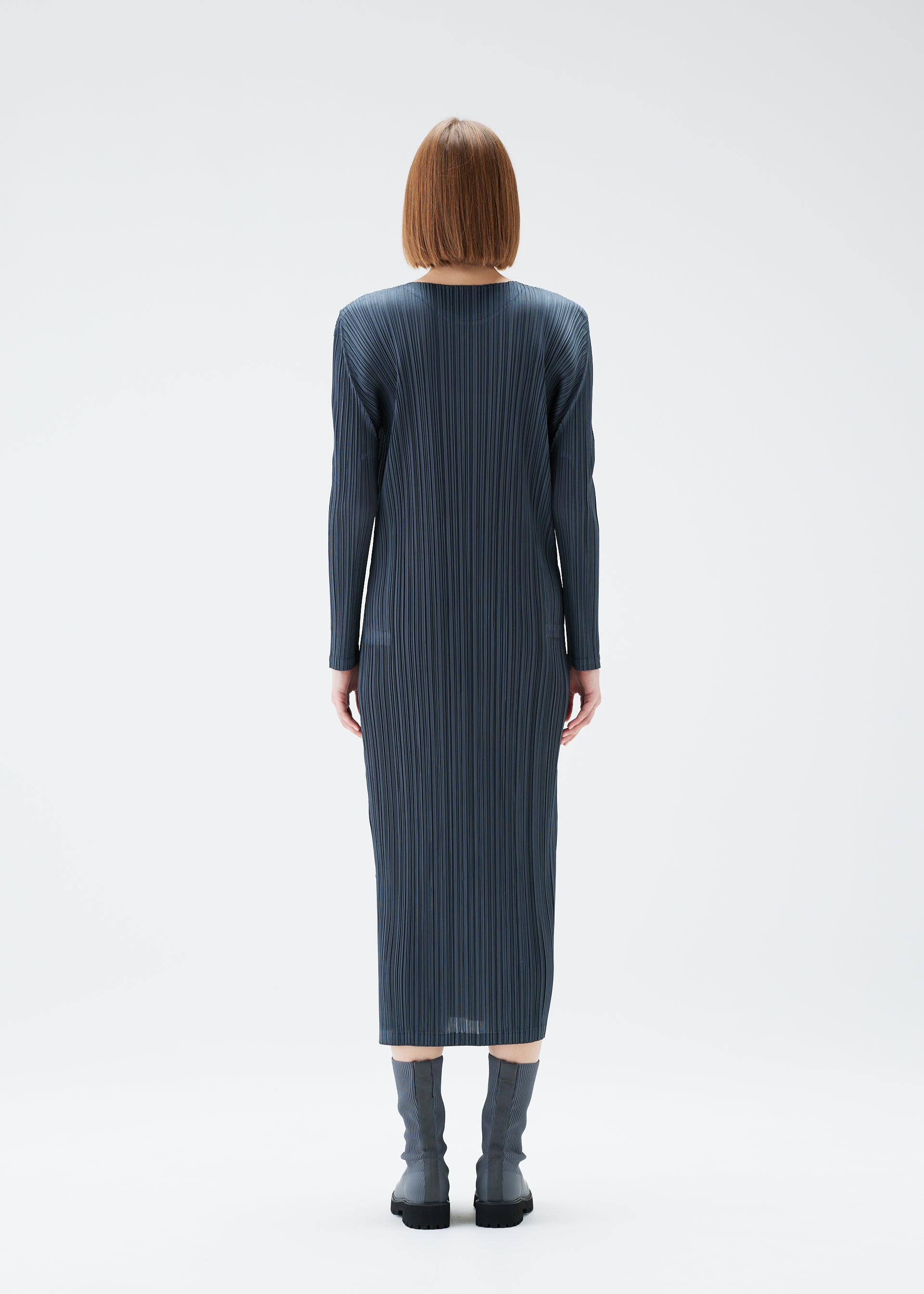 MONTHLY COLORS : DECEMBER – isseymiyake.com