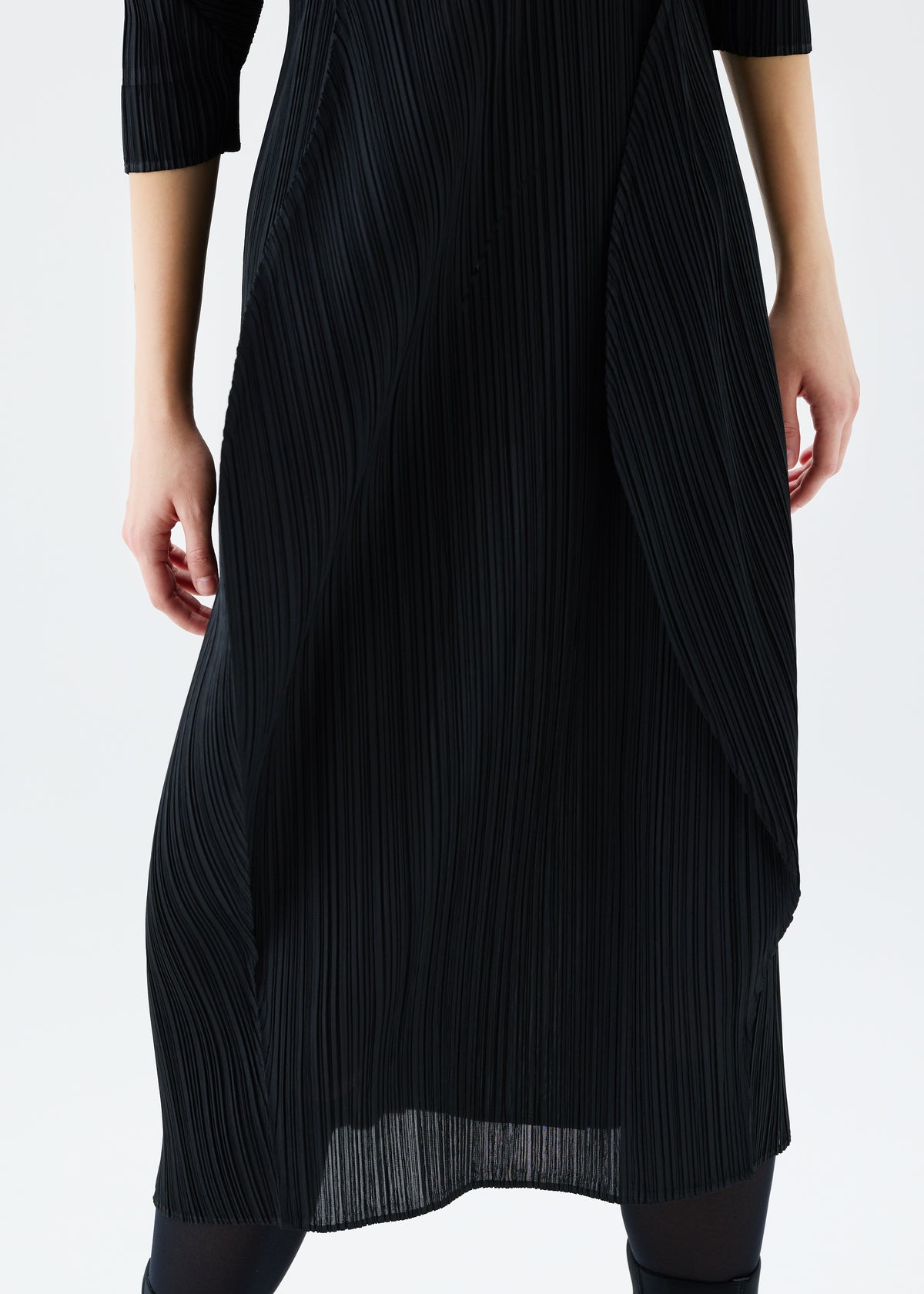 POWAN – isseymiyake.com