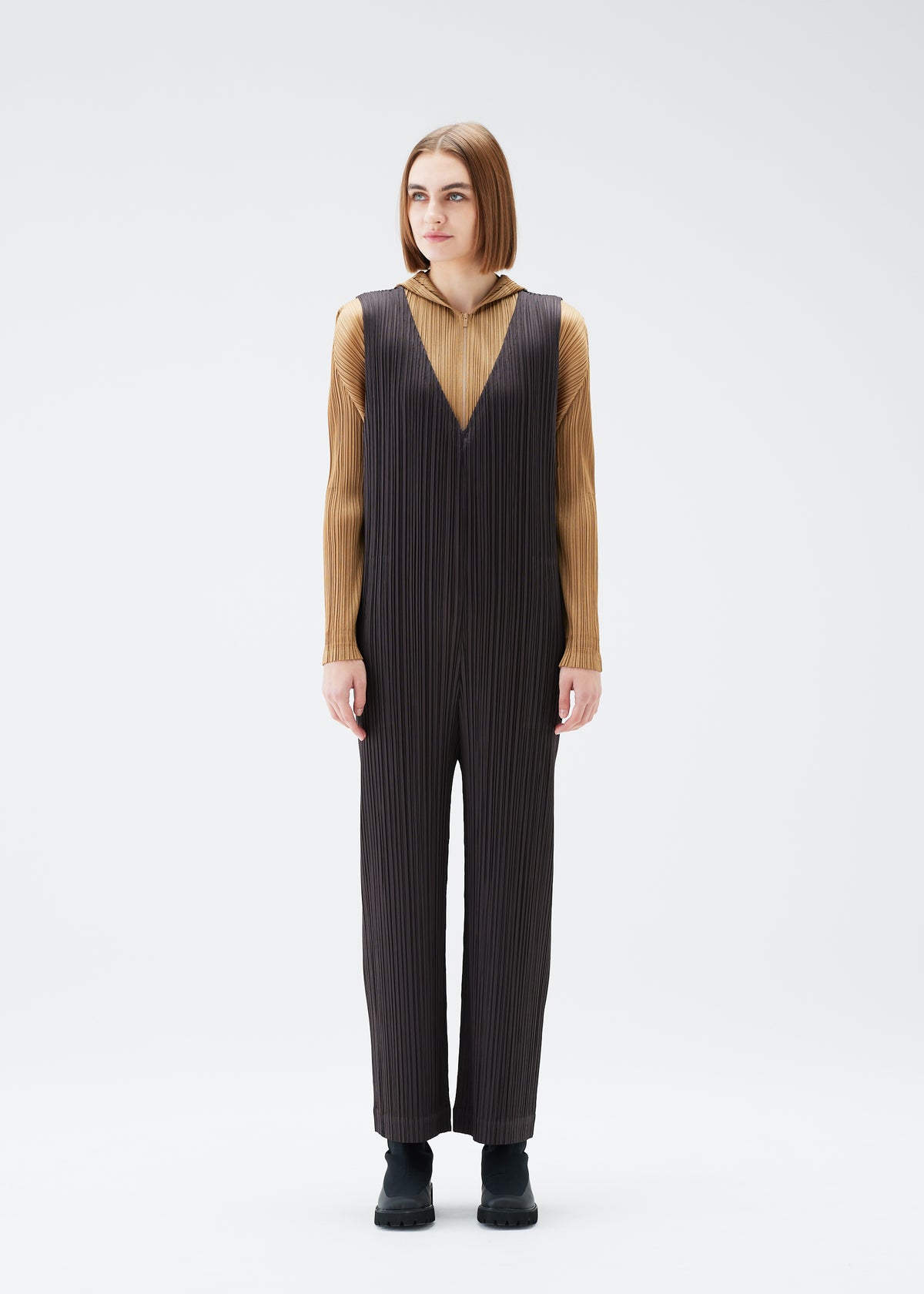 MONTHLY COLORS : DECEMBER – isseymiyake.com