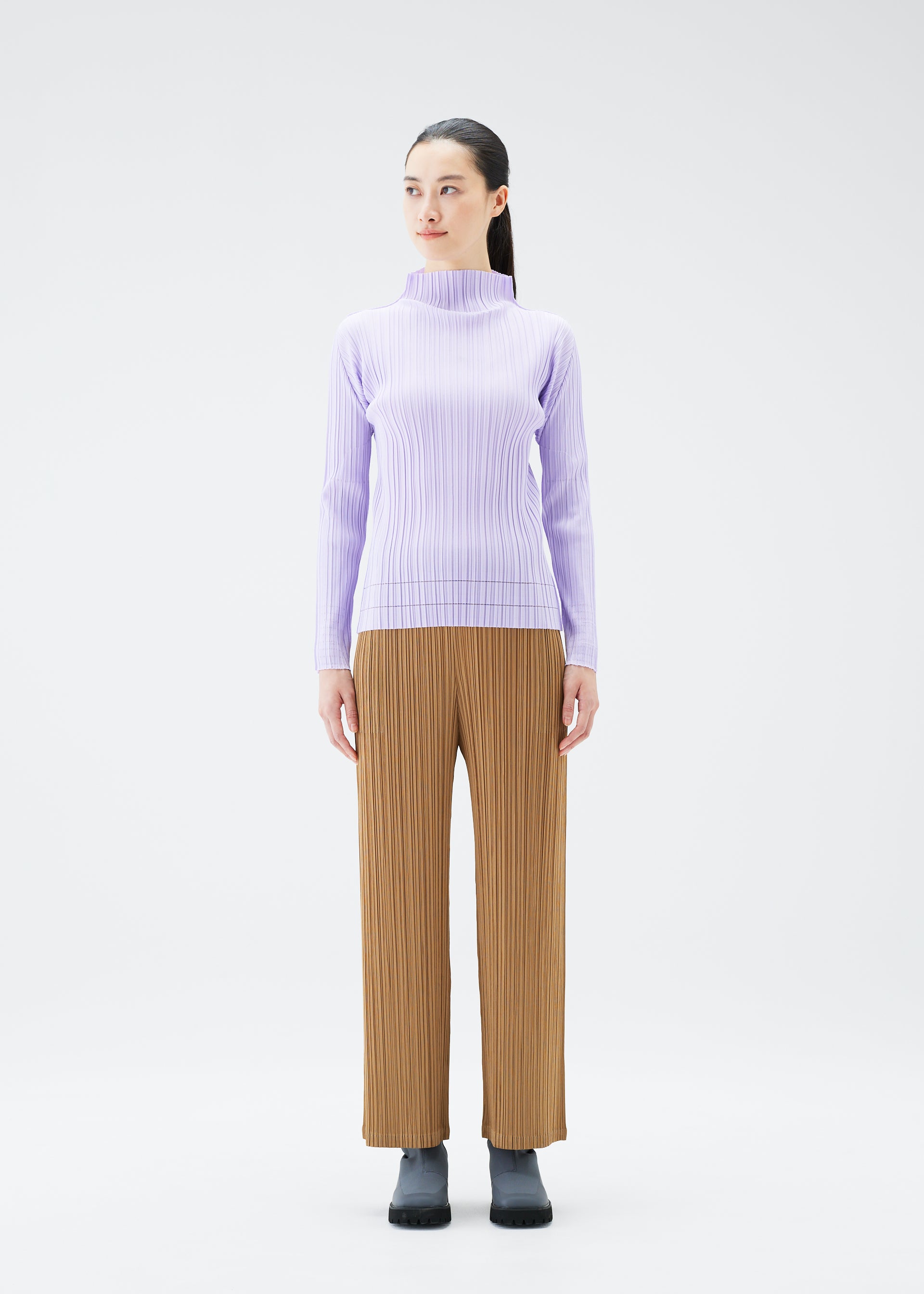 SOFT PLEATS – isseymiyake.com