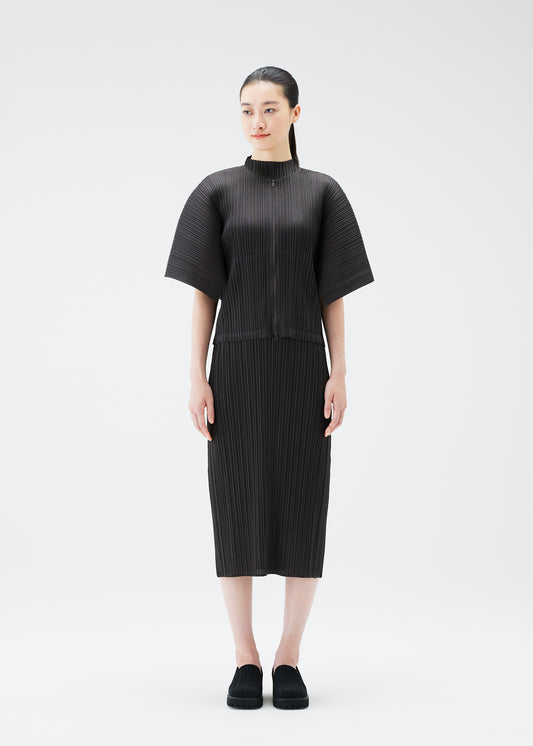 PLEATS PLEASE ISSEY MIYAKE – isseymiyake.com