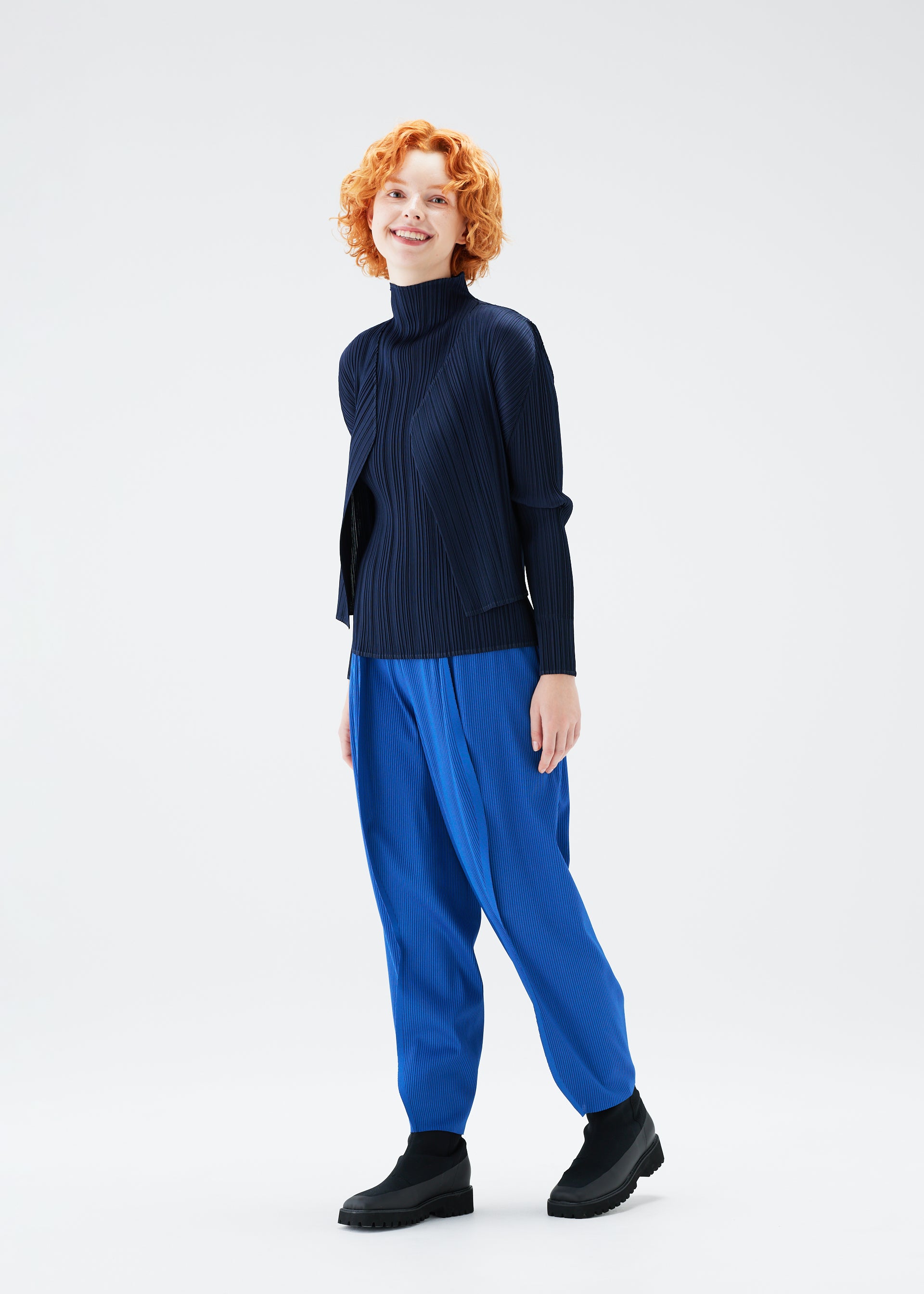 A-POC BOTTOMS – isseymiyake.com