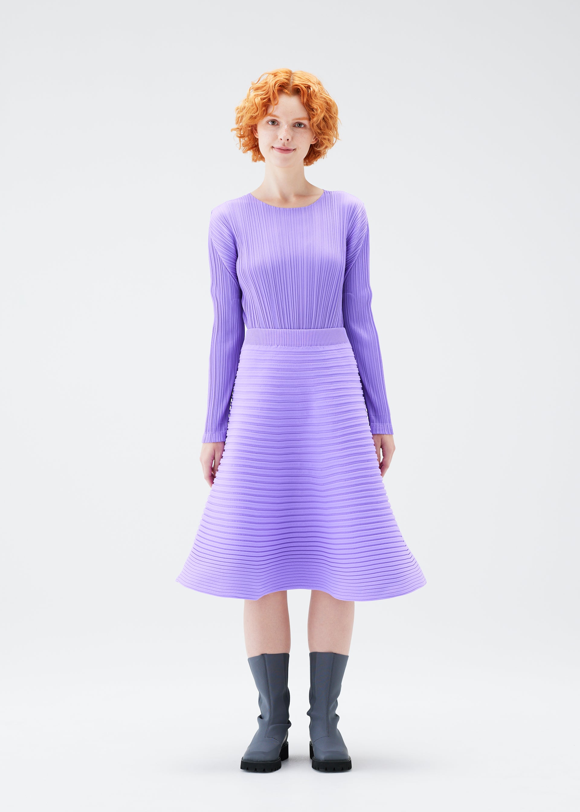 日本製美品イッセイミヤケ　スカート　2 パープル色 日本製美品イッセイミヤケ スカート 2 パープル色 ウィメンズ