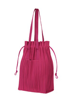 PLEATS TOTE BAG – isseymiyake.com
