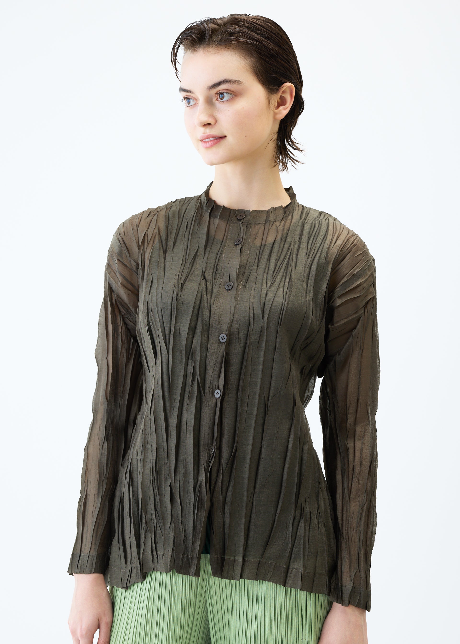 SHEER TWIST – isseymiyake.com