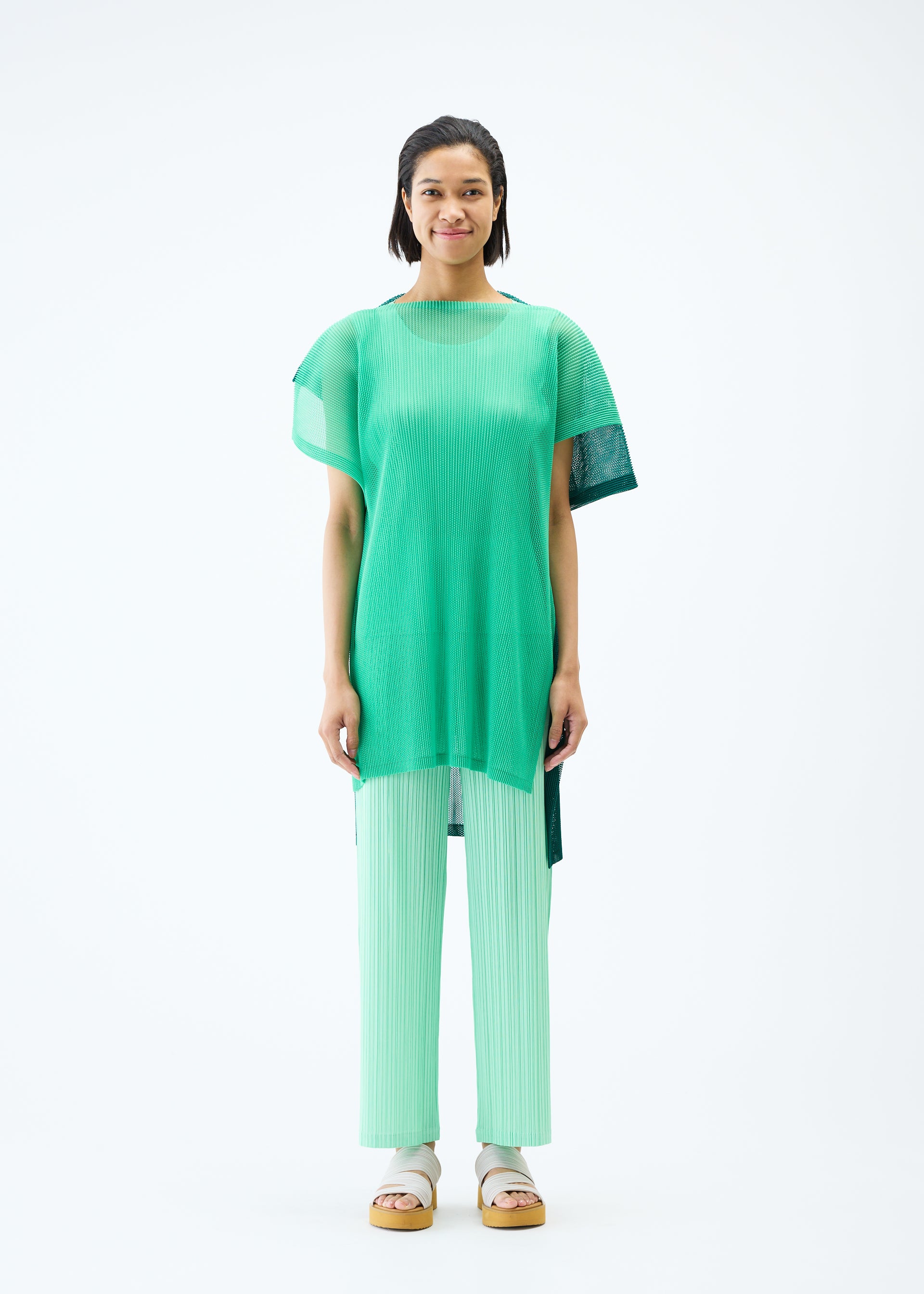 PLEATS PLEASE ISSEY MIYAKE – isseymiyake.com PLEATS PLEASE ISSEY MIYAKE – isseymiyake.com