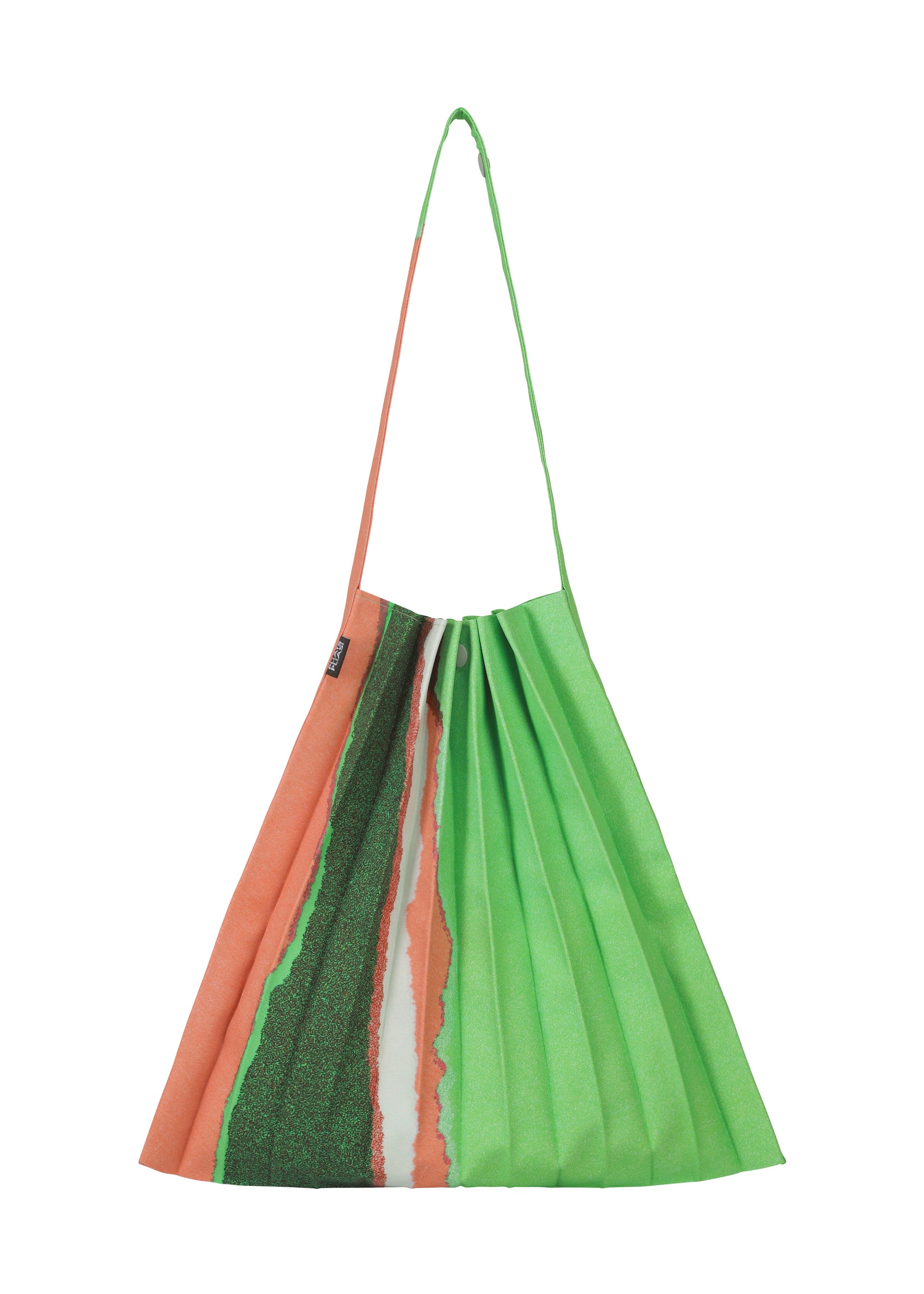 バッグ&財布/トートバッグ – isseymiyake.com バッグ&財布/トートバッグ – isseymiyake.com