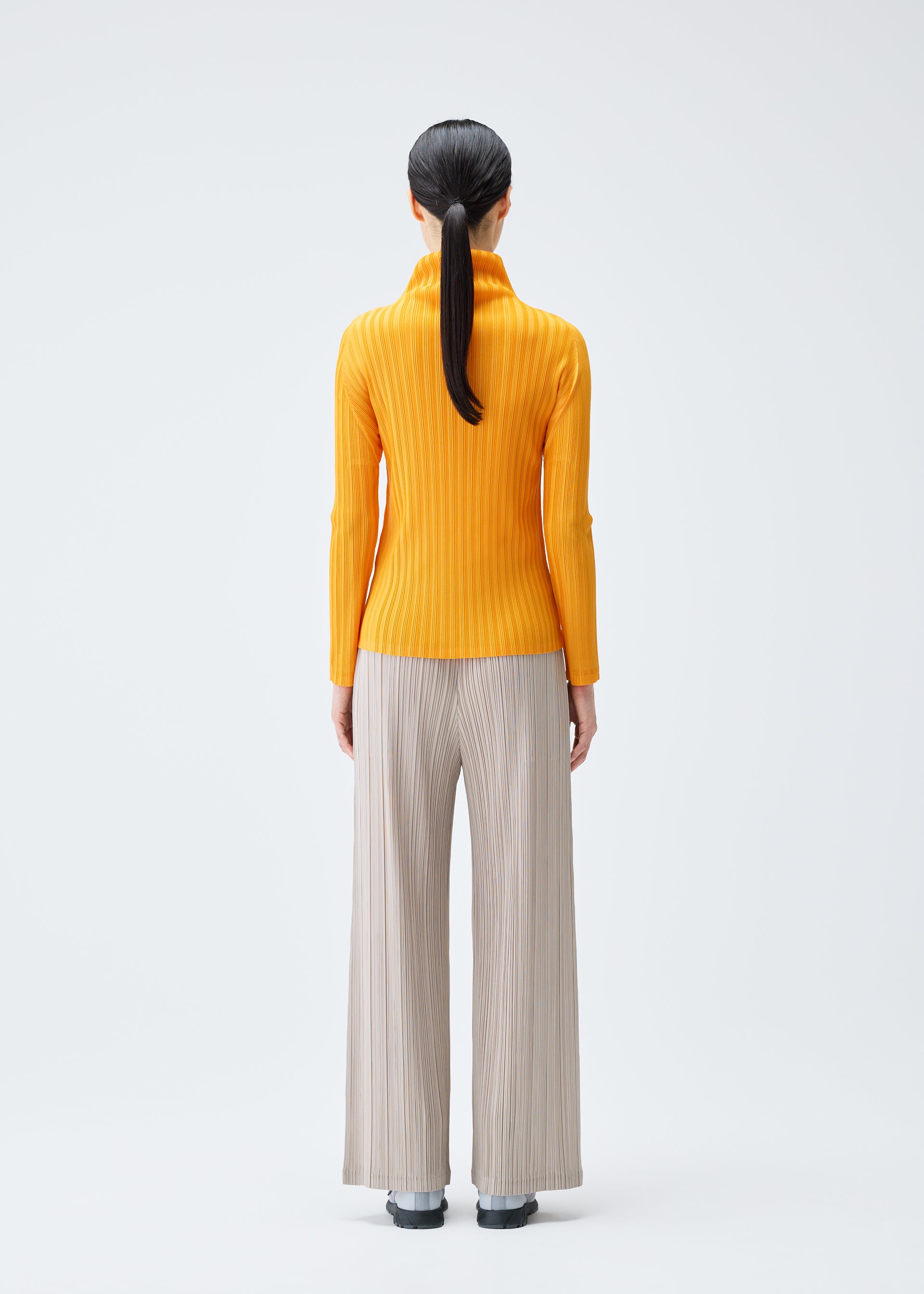 RIB PLEATS DECEMBER、ウィメンズ_トップス_トップ、着用画像3