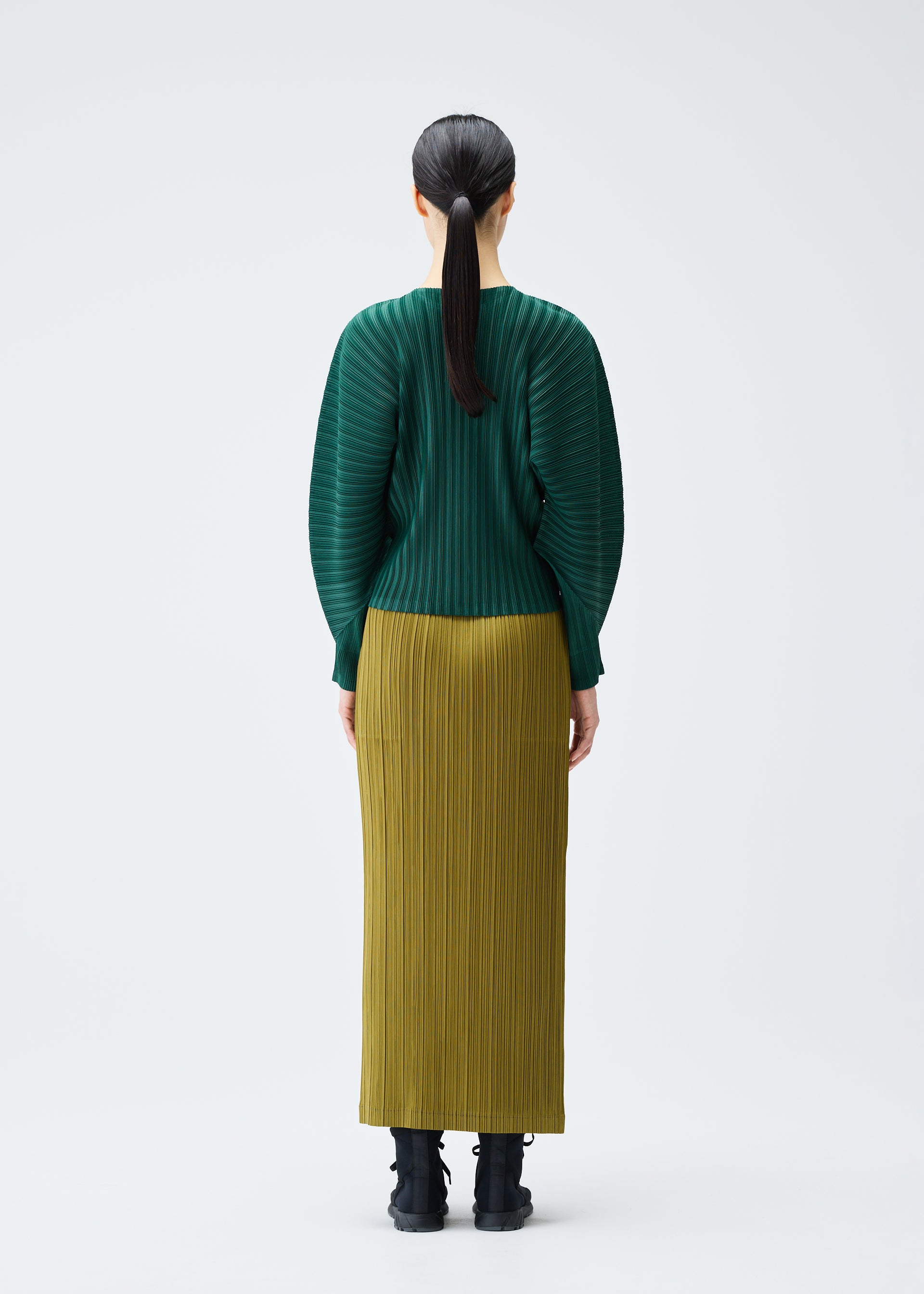 RIB PLEATS DECEMBER、ウィメンズ_トップス_カーディガン、着用画像3