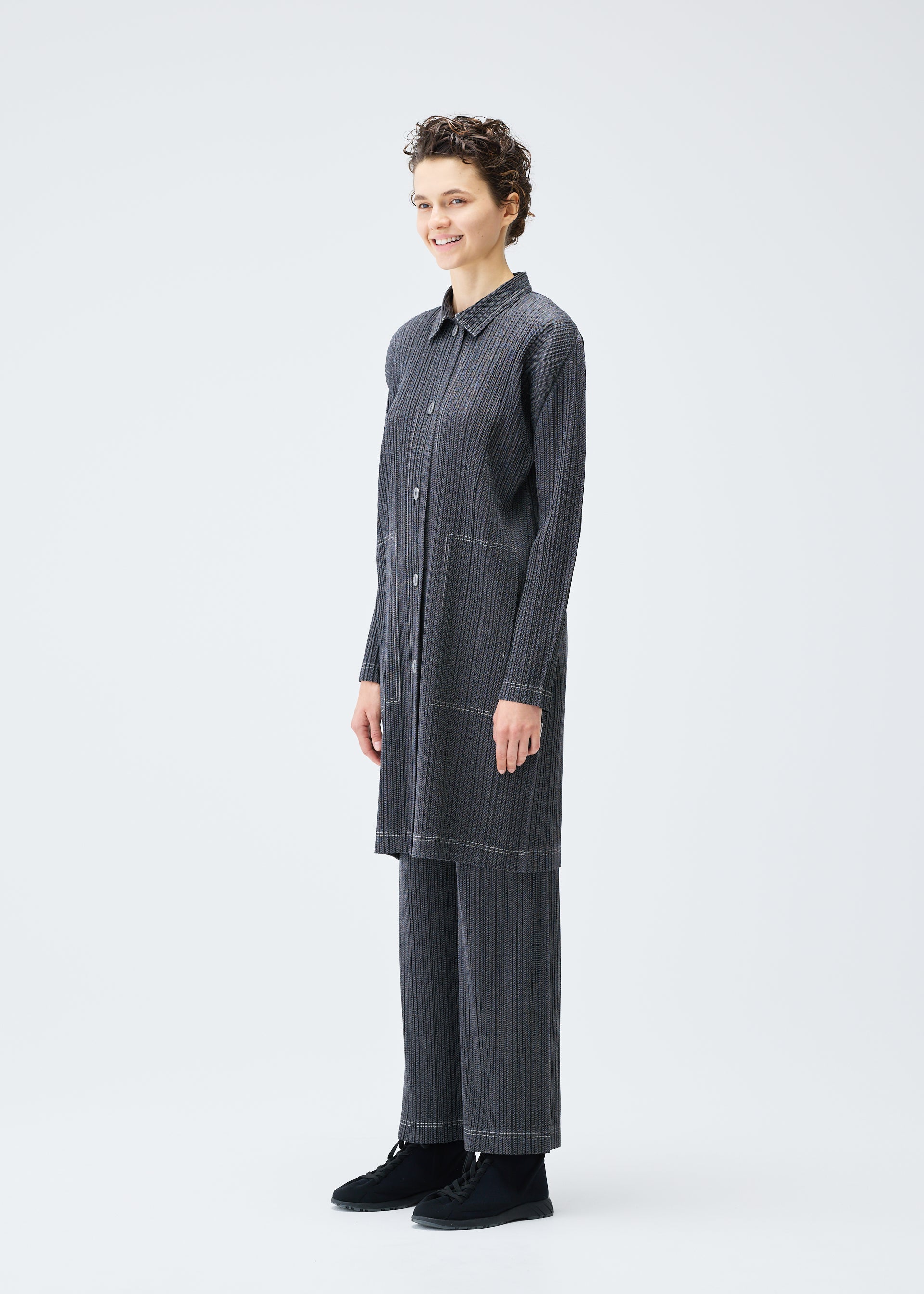 COTTON DENIM、ウィメンズ_ジャケット&コート_コート、着用画像2