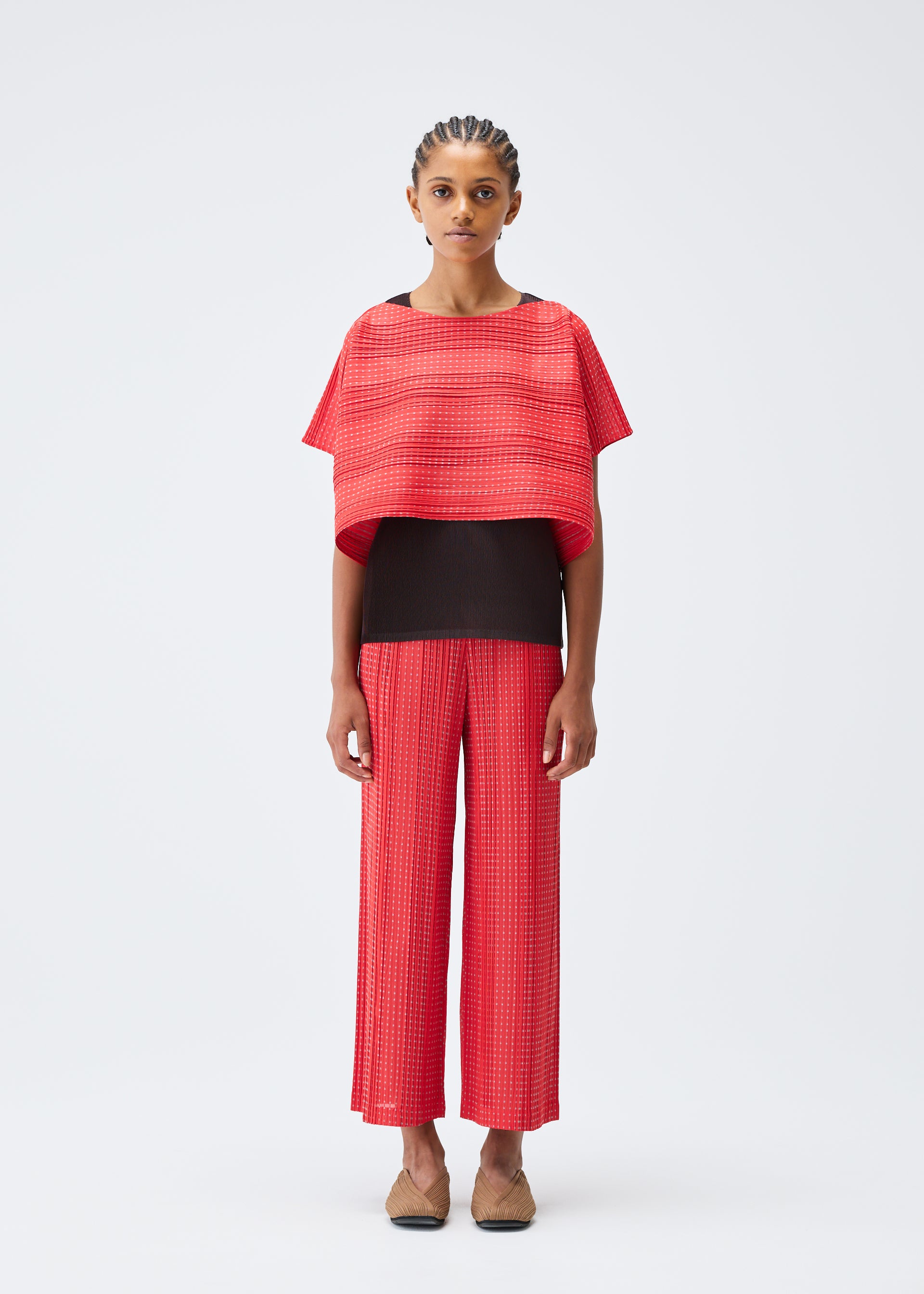 PLEATS PLEASE ISSEY MIYAKE – isseymiyake.com