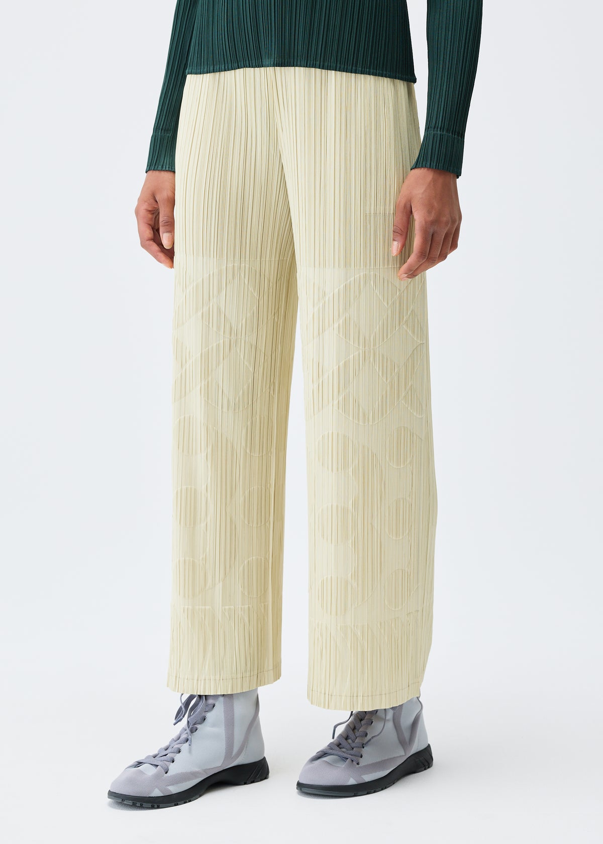 TUNE、ウィメンズ_パンツ、着用画像4