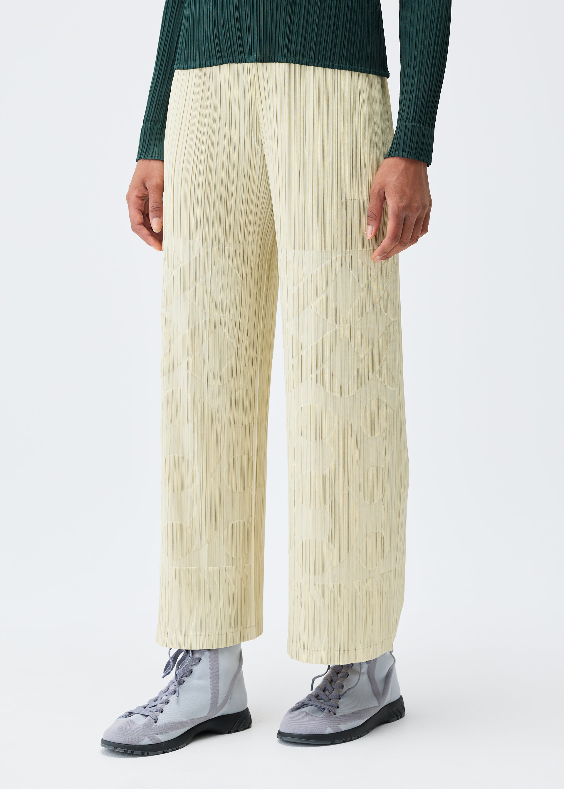 TUNE、ウィメンズ_パンツ、着用画像4