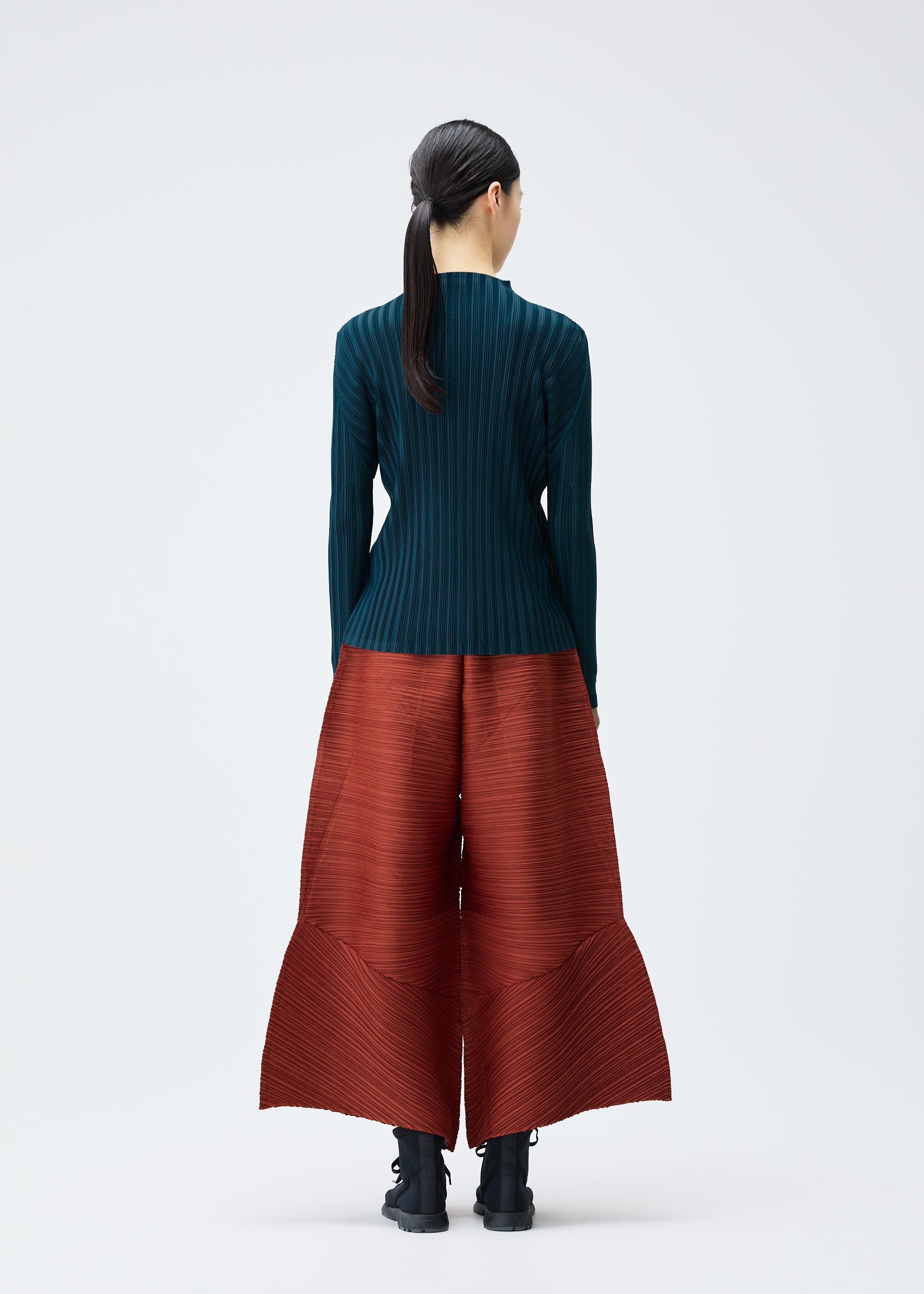 PLEATS PLEASEプリーツプリーズ　THICKER BOUNCE THICKER BOUNCE – isseymiyake.com