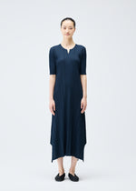MELLOW PLEATS、ウィメンズ_ワンピース、着用画像1