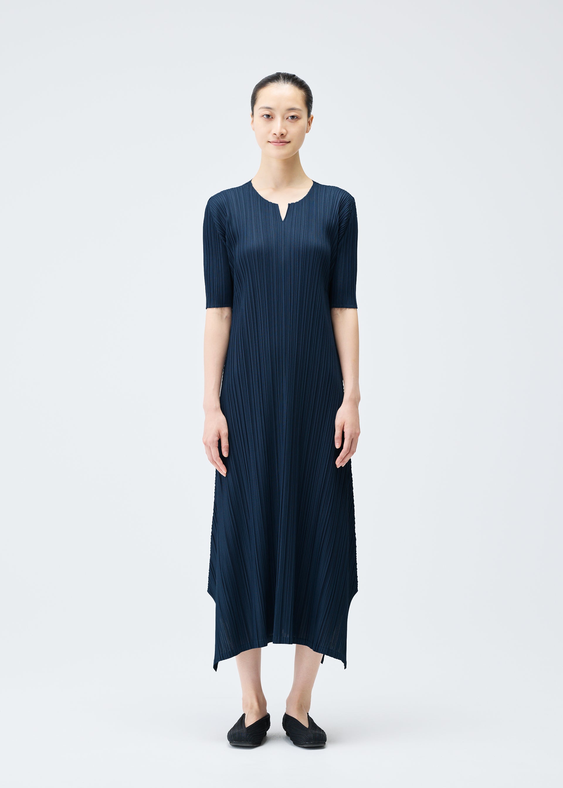 MELLOW PLEATS、ウィメンズ_ワンピース、着用画像1
