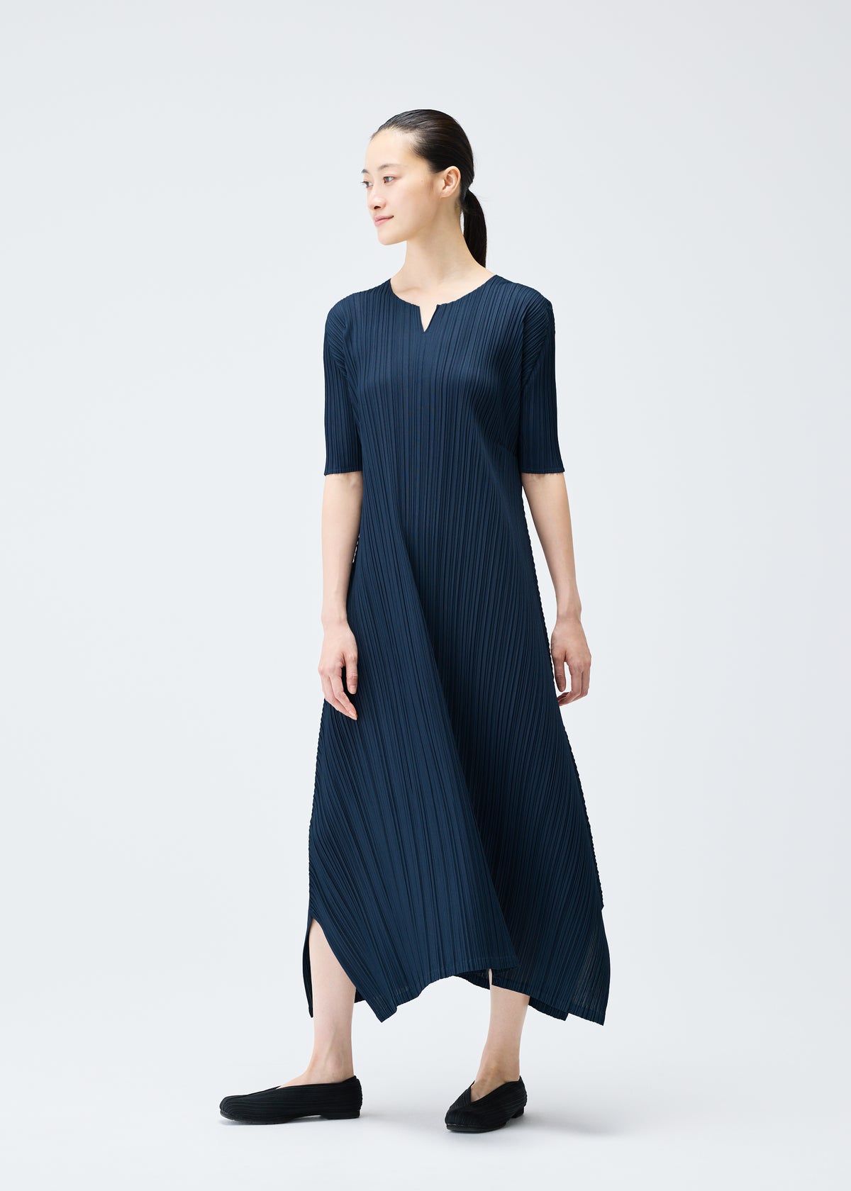 MELLOW PLEATS、ウィメンズ_ワンピース、着用画像4