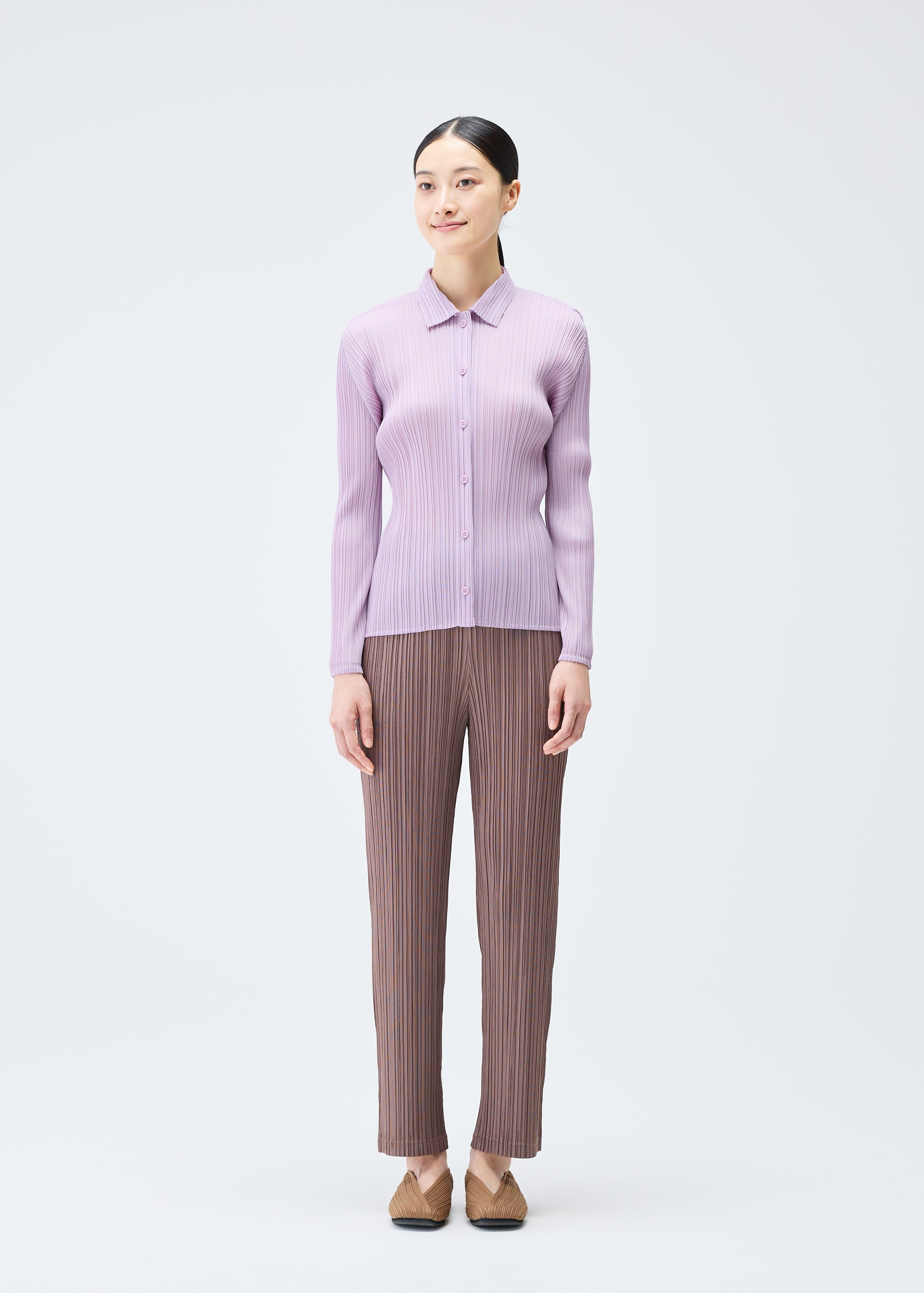 PLEATS SHIRT、ウィメンズ_トップス_シャツ、着用画像1
