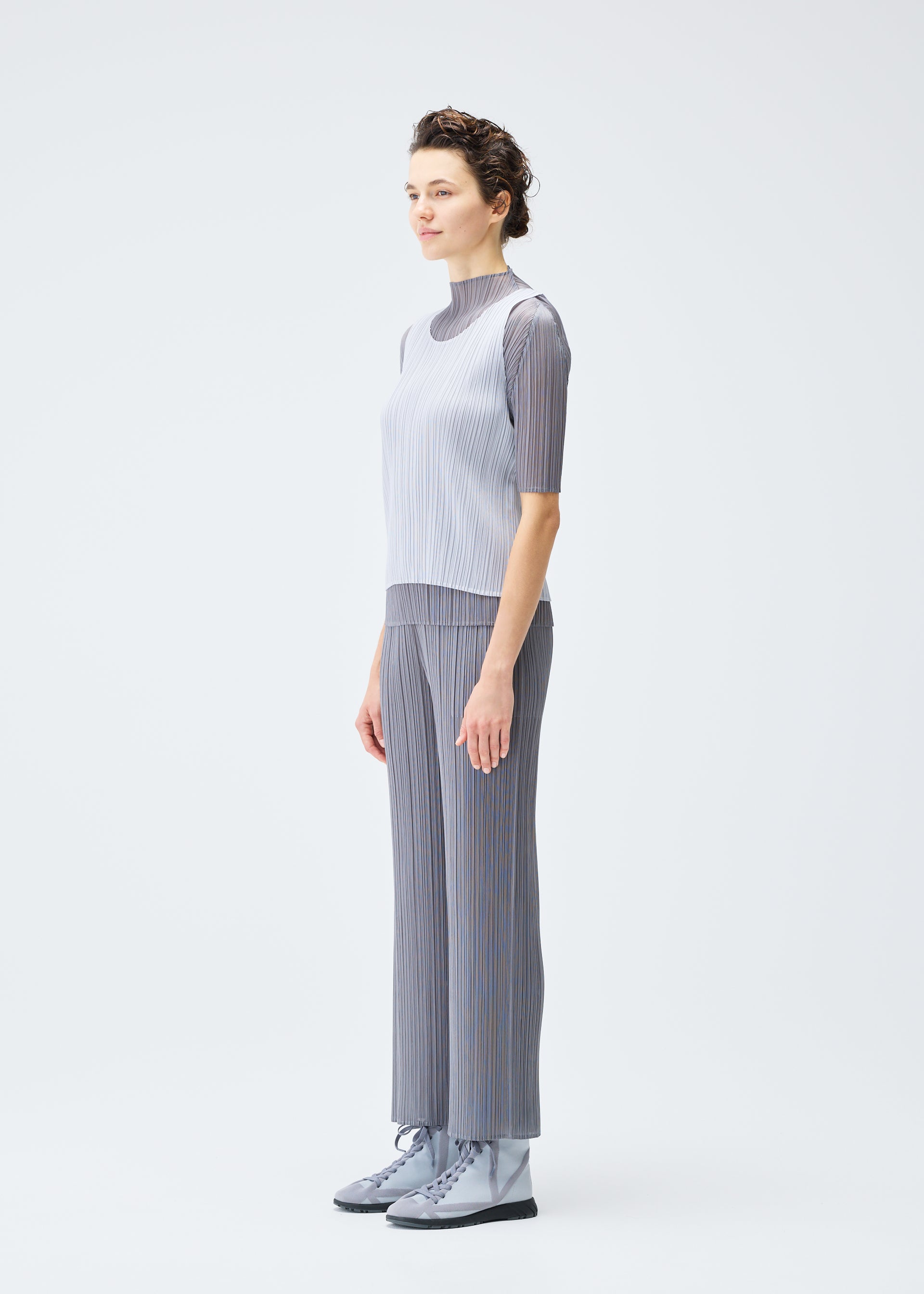 LUCID PLEATS、ウィメンズ_トップス_トップ、着用画像2