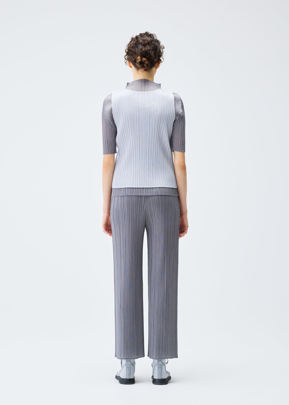 LUCID PLEATS、ウィメンズ_トップス_トップ、着用画像3
