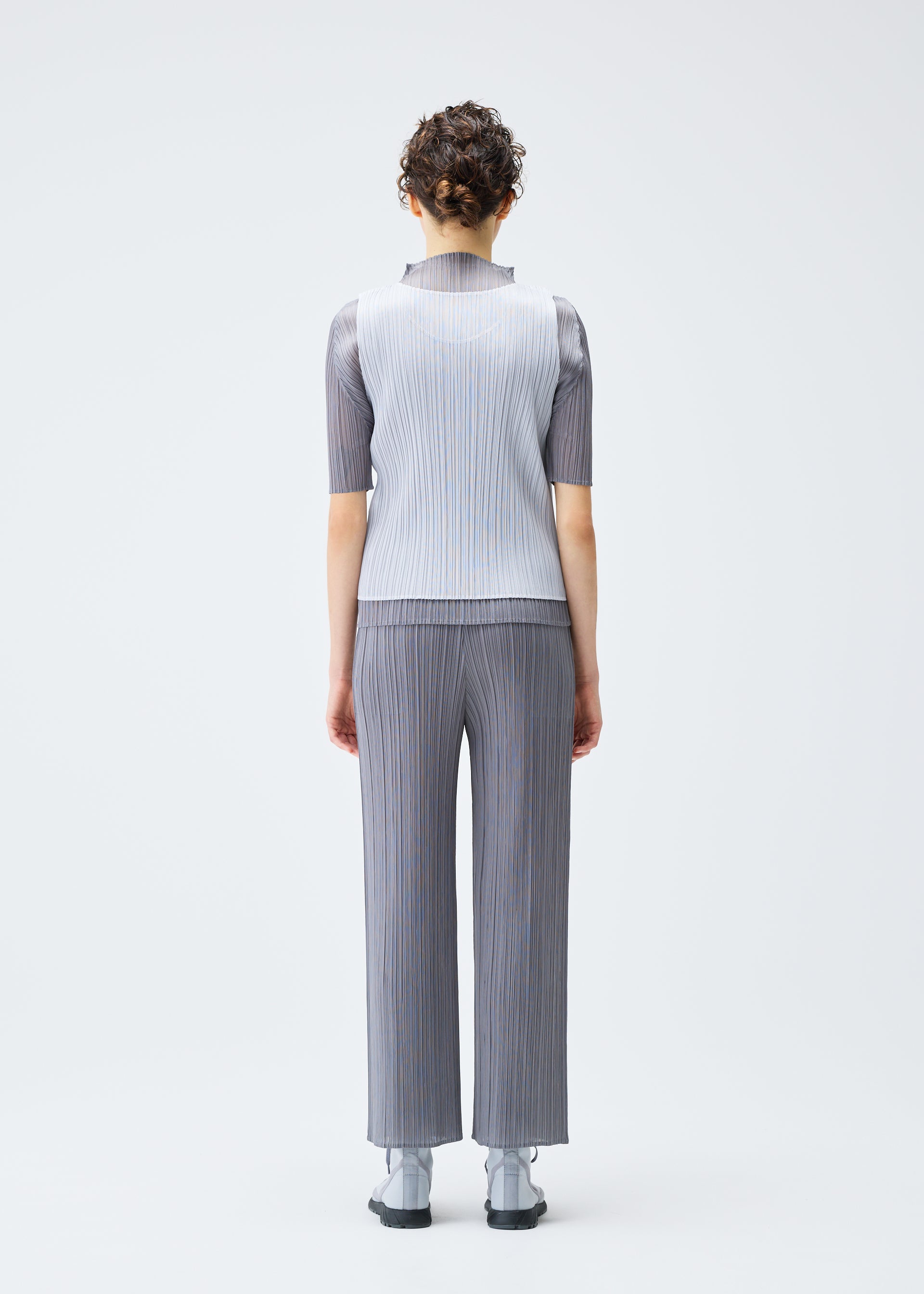 LUCID PLEATS、ウィメンズ_トップス_トップ、着用画像3