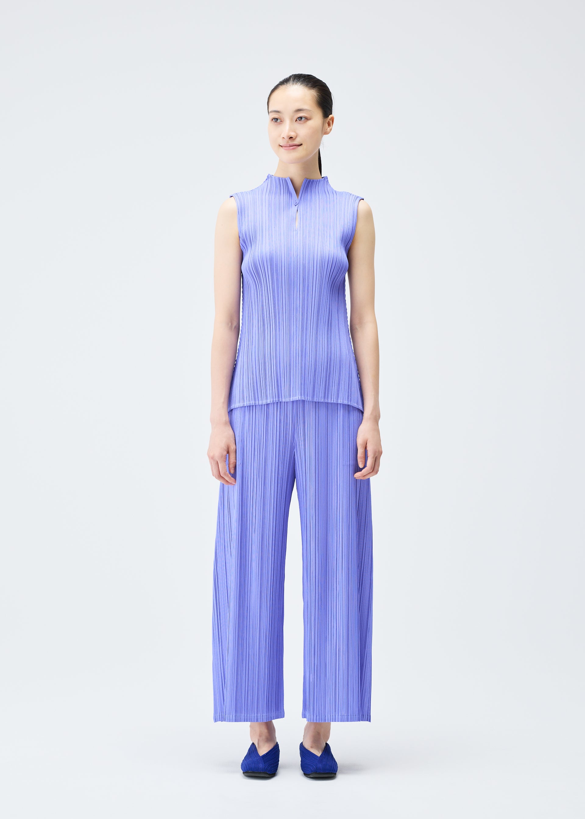 MELLOW PLEATS、ウィメンズ_トップス_トップ、着用画像1