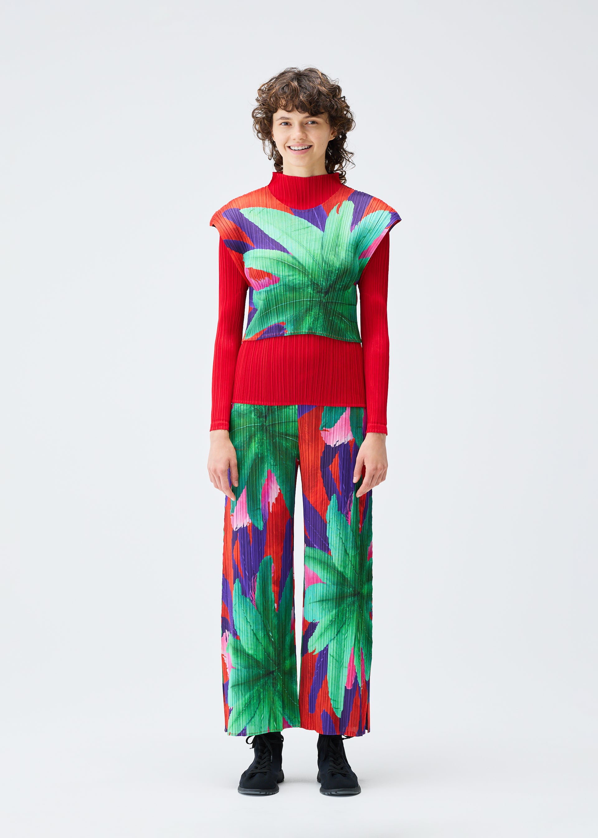 CARNIVAL – isseymiyake.com