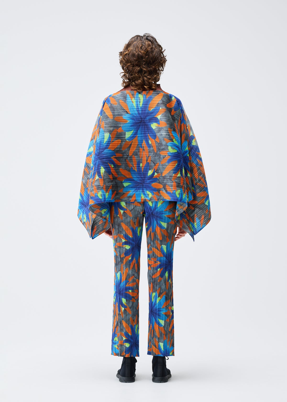 CARNIVAL、ウィメンズ_トップス_トップ、着用画像3