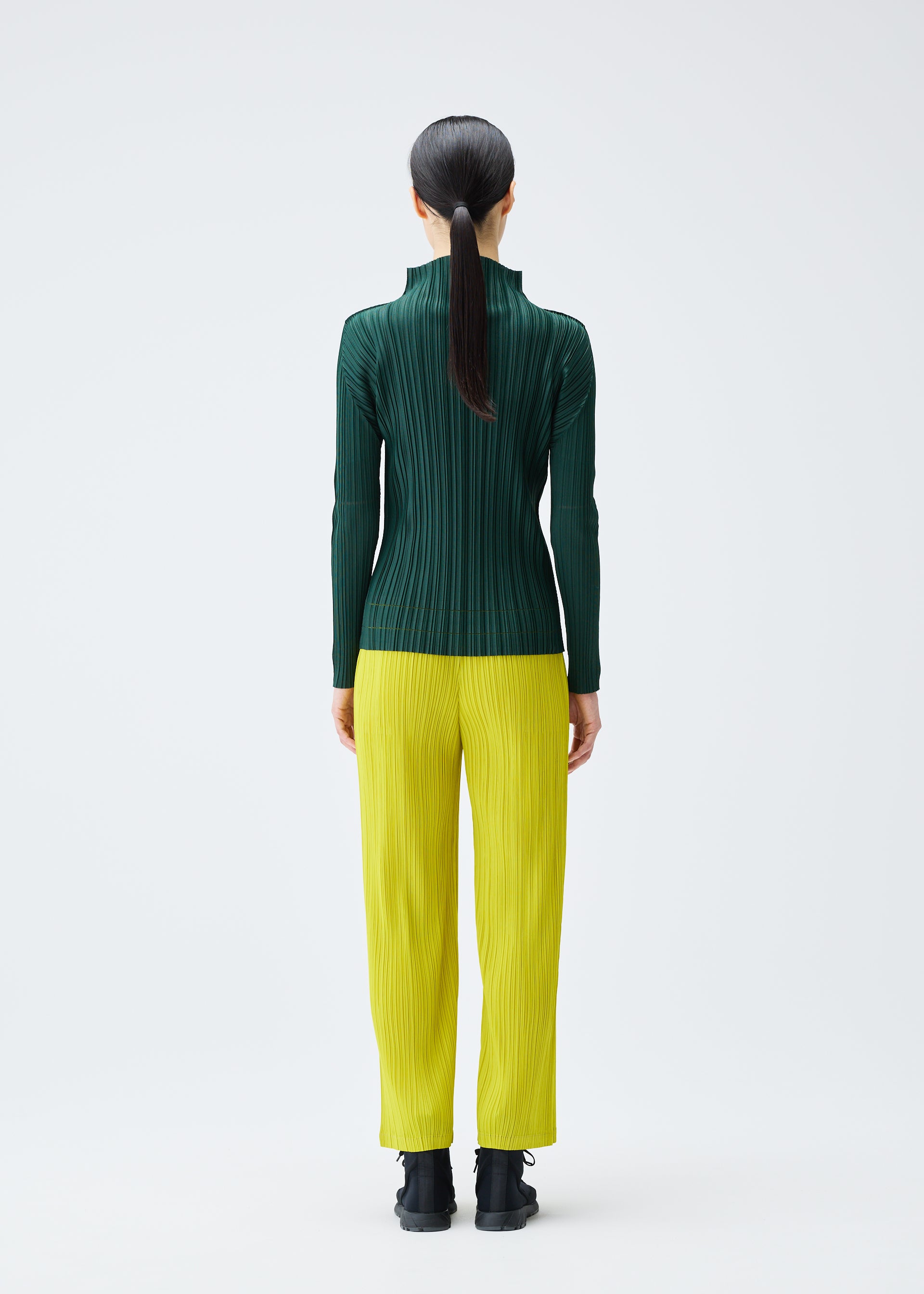 SOFT PLEATS、ウィメンズ_トップス_トップ、着用画像3