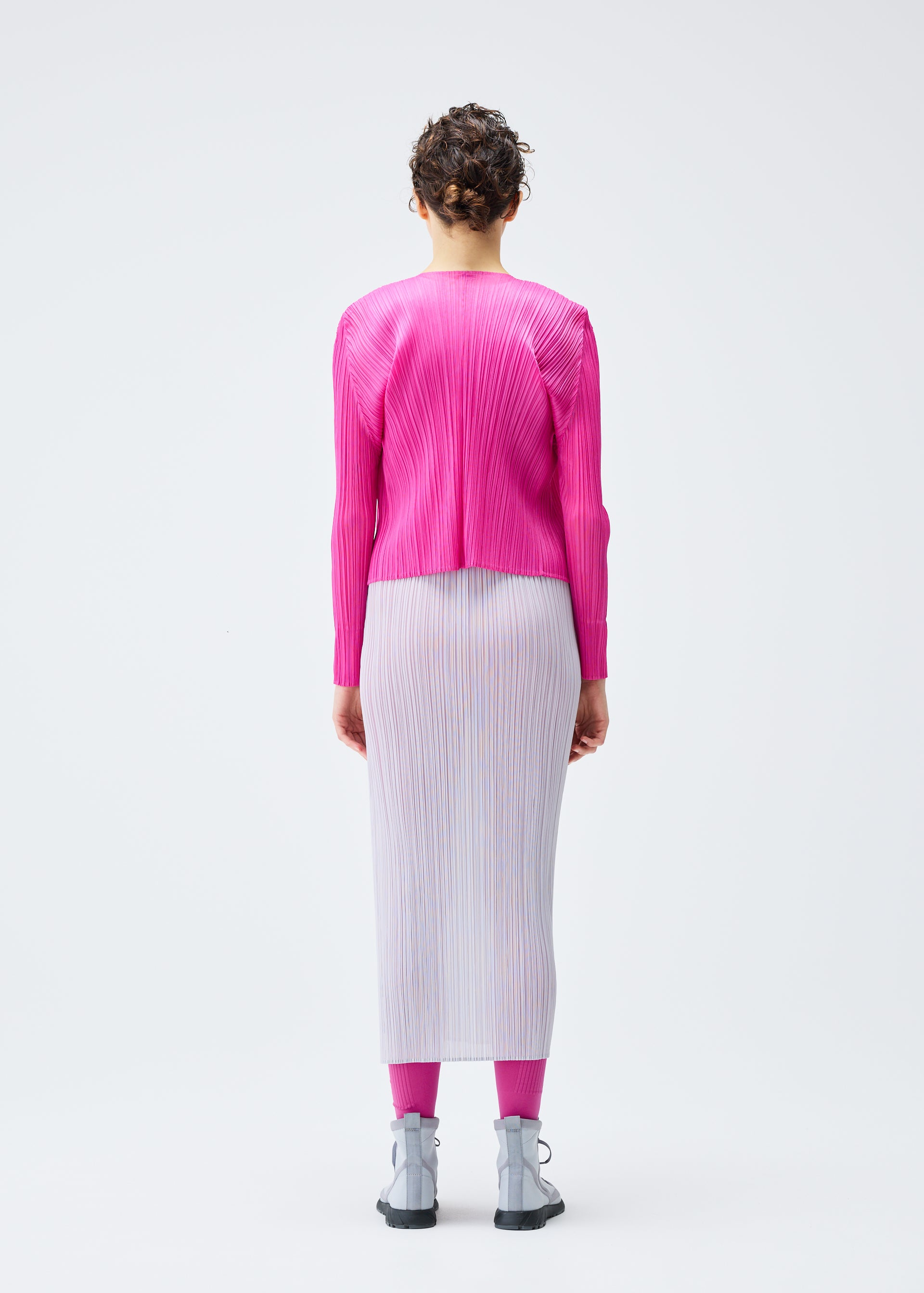 LUCID PLEATS、ウィメンズ_トップス_カーディガン、着用画像3