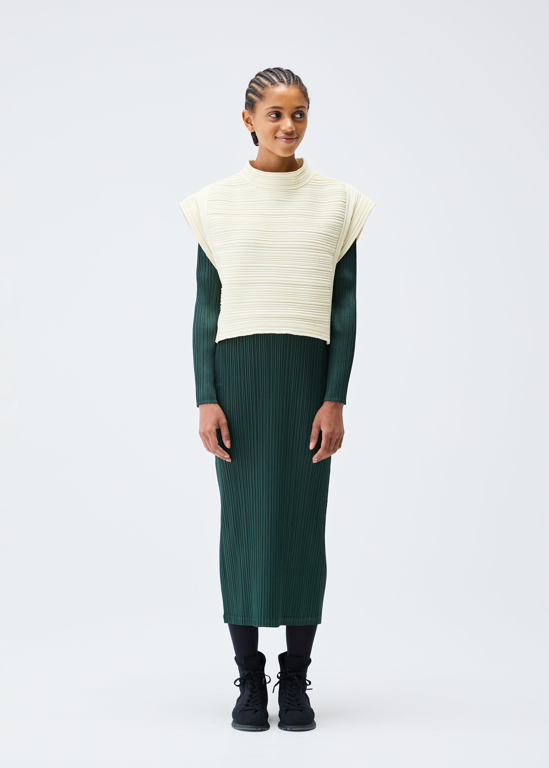 CREPE KNIT – isseymiyake.com