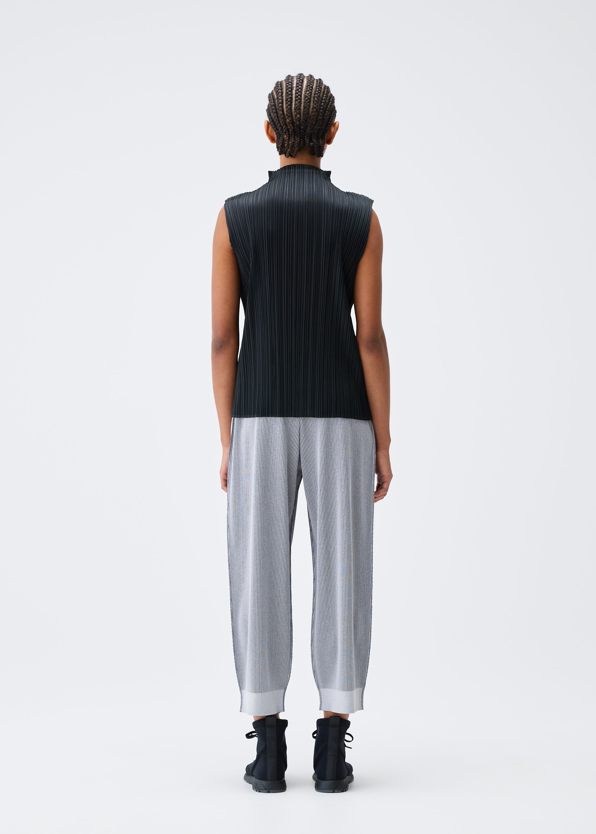 ISSEY MIYAKE A-POC ハーフパンツ A-POC BOTTOMS – isseymiyake.com