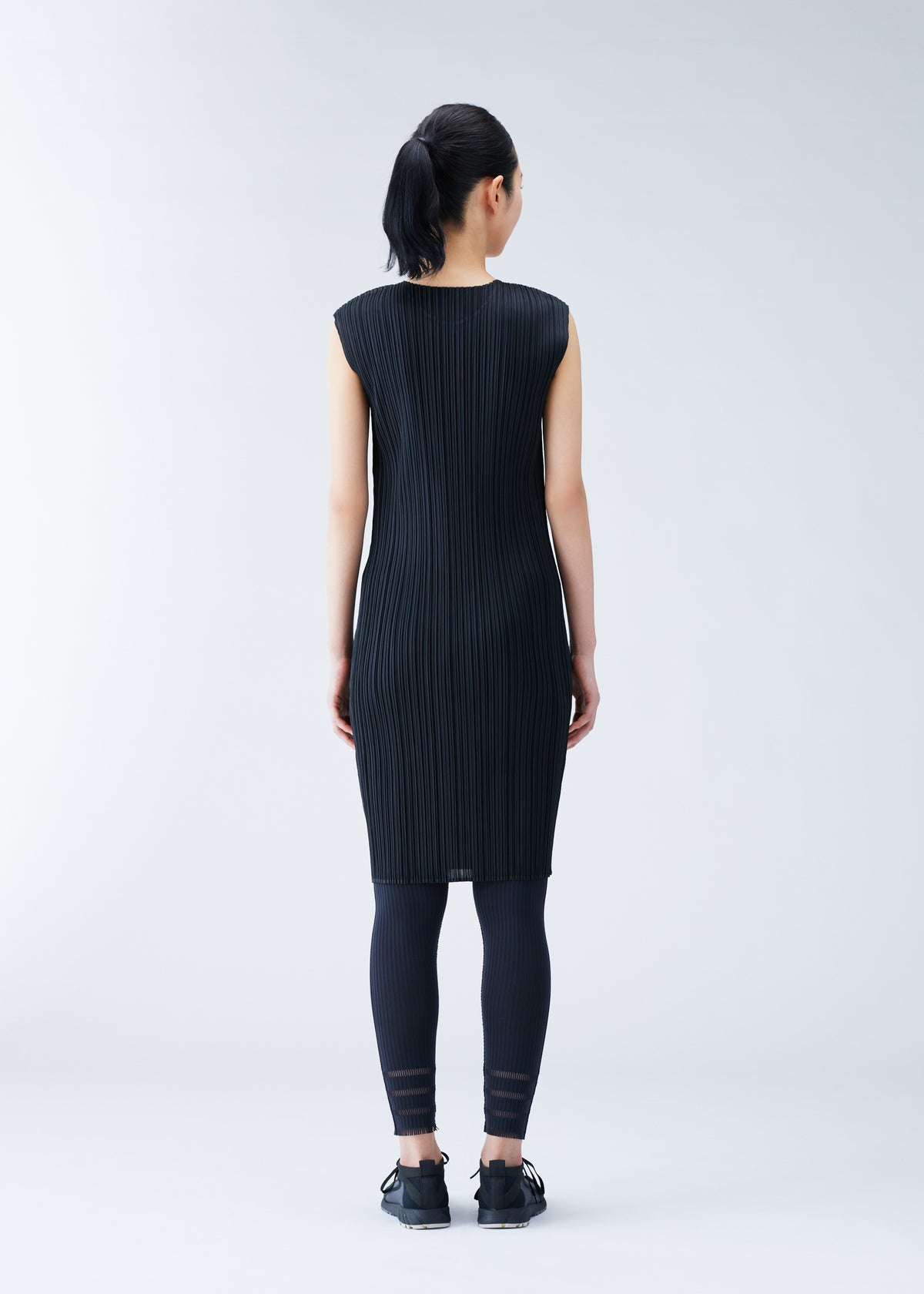 A-POC BASICS、ウィメンズ_パンツ、着用画像3