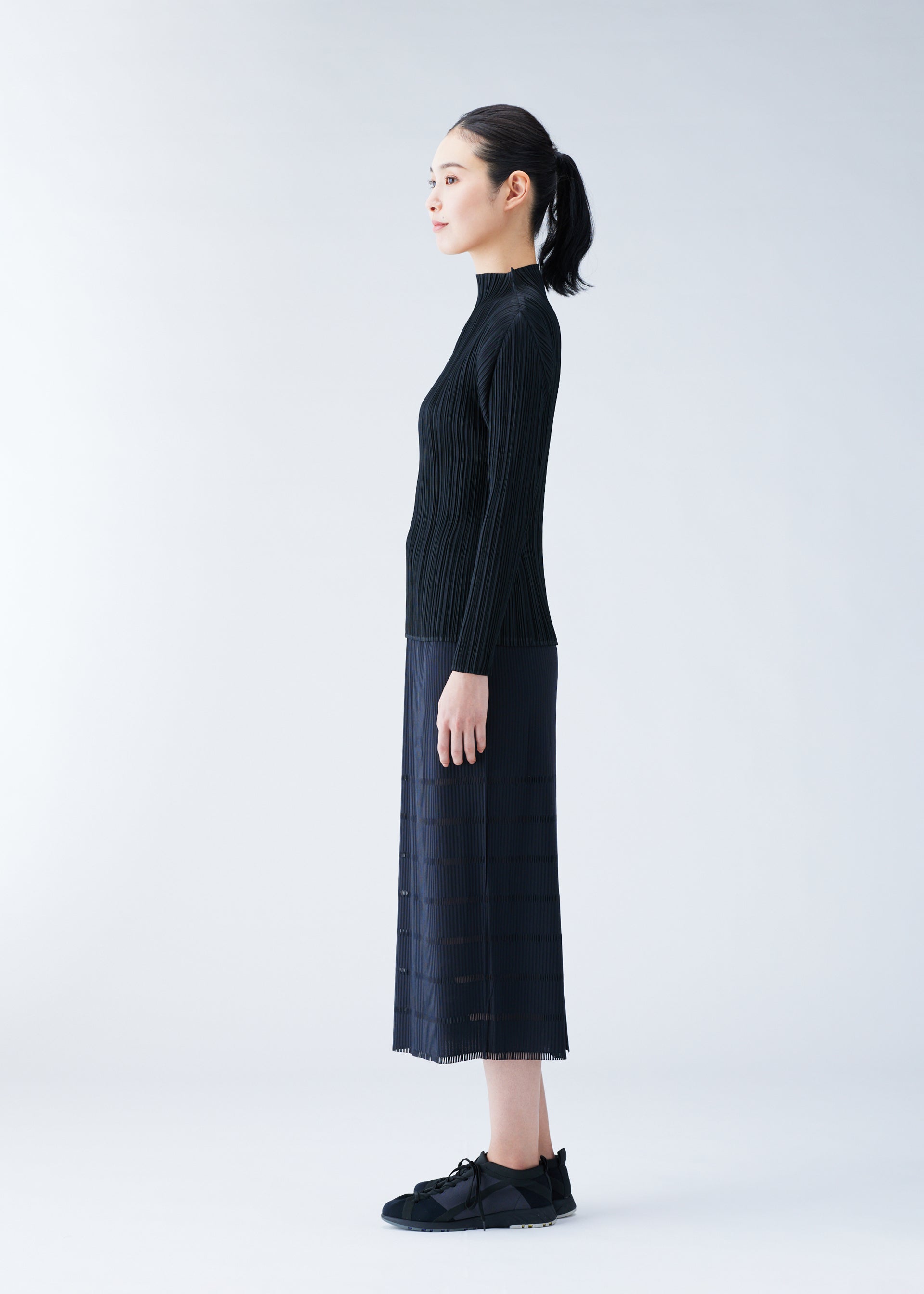 A-POC BASICS – isseymiyake.com