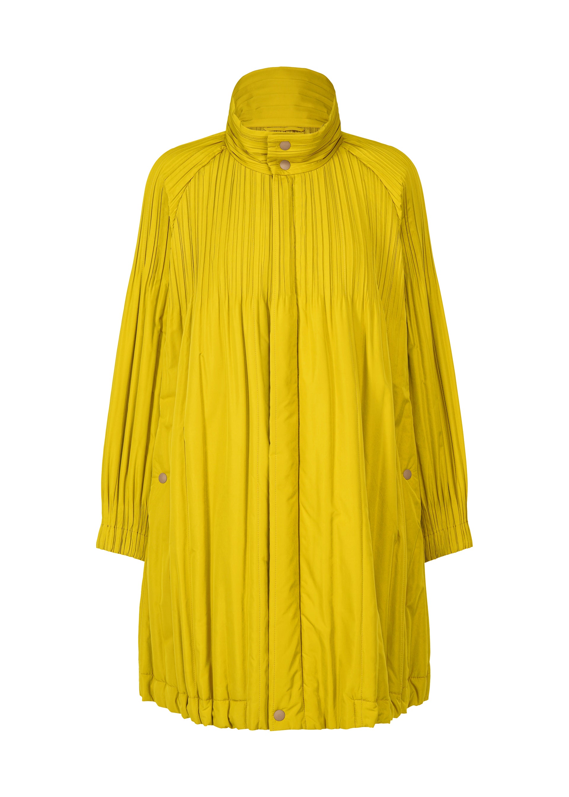 PADDED PLEATS COAT – isseymiyake.com