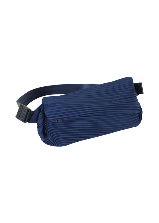 BIAS PLEATS WAISTBAG、バッグ&財布_ショルダーバッグ、ディテール画像1