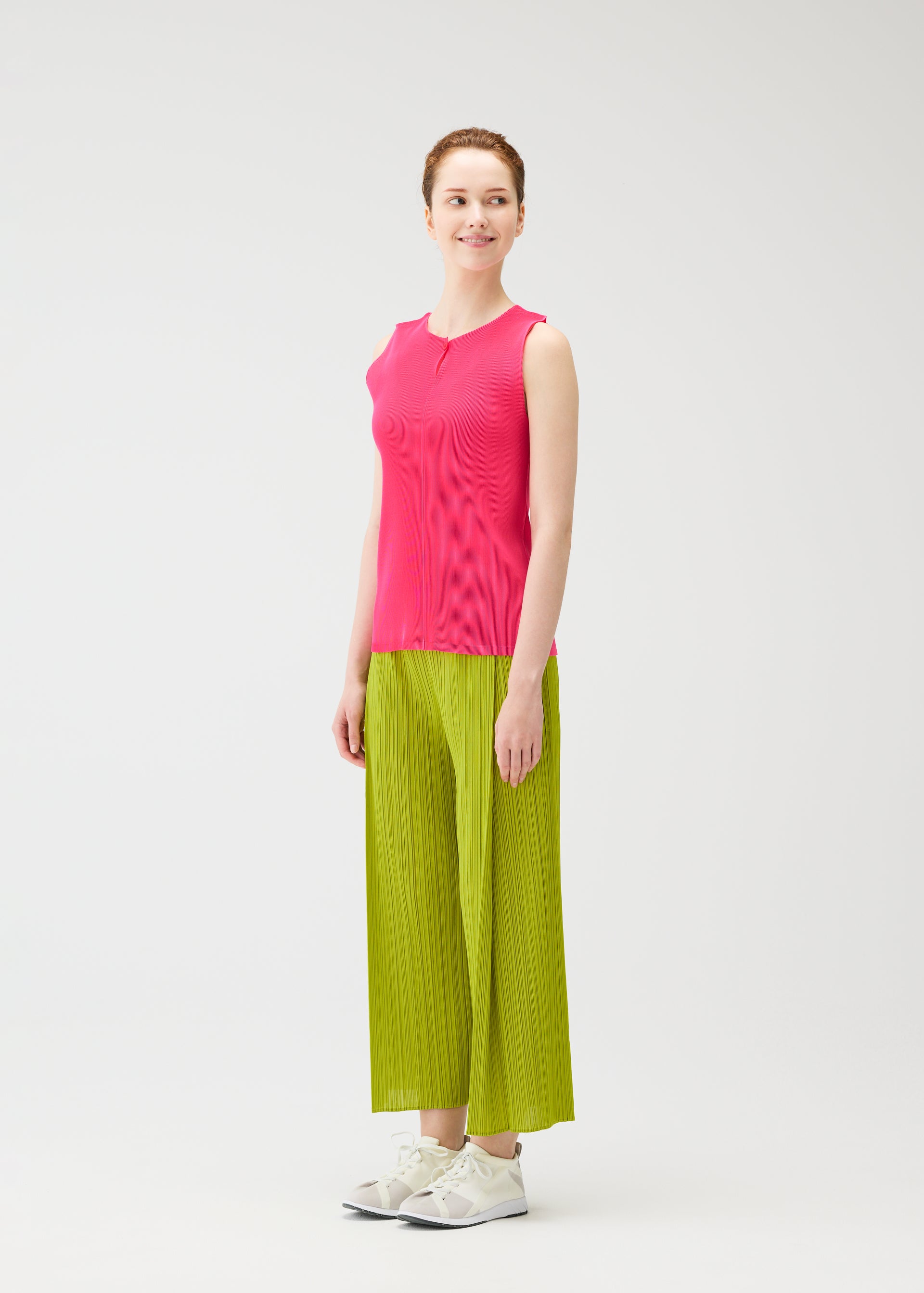 MIST JUNE – isseymiyake.com