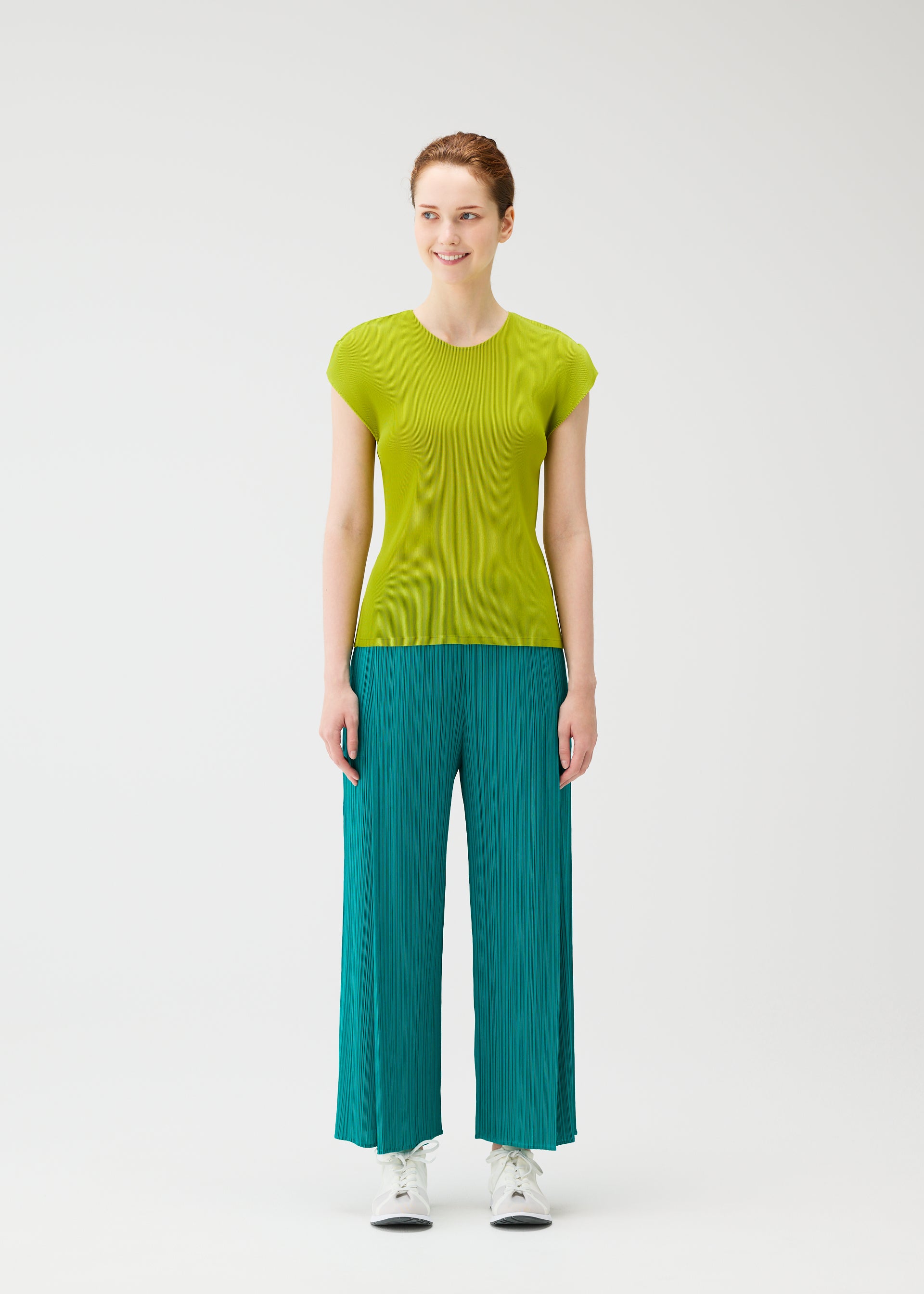 MIST JUNE – isseymiyake.com