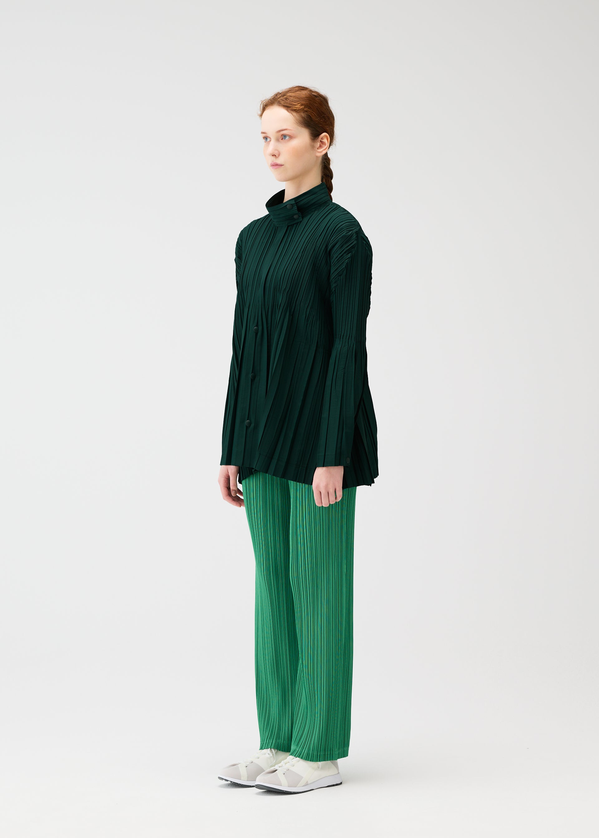 【洗える】美品♡ミーイッセイミヤケ スプリングコート 撥水 グリーン Fサイズ FLOAT COAT – isseymiyake.com