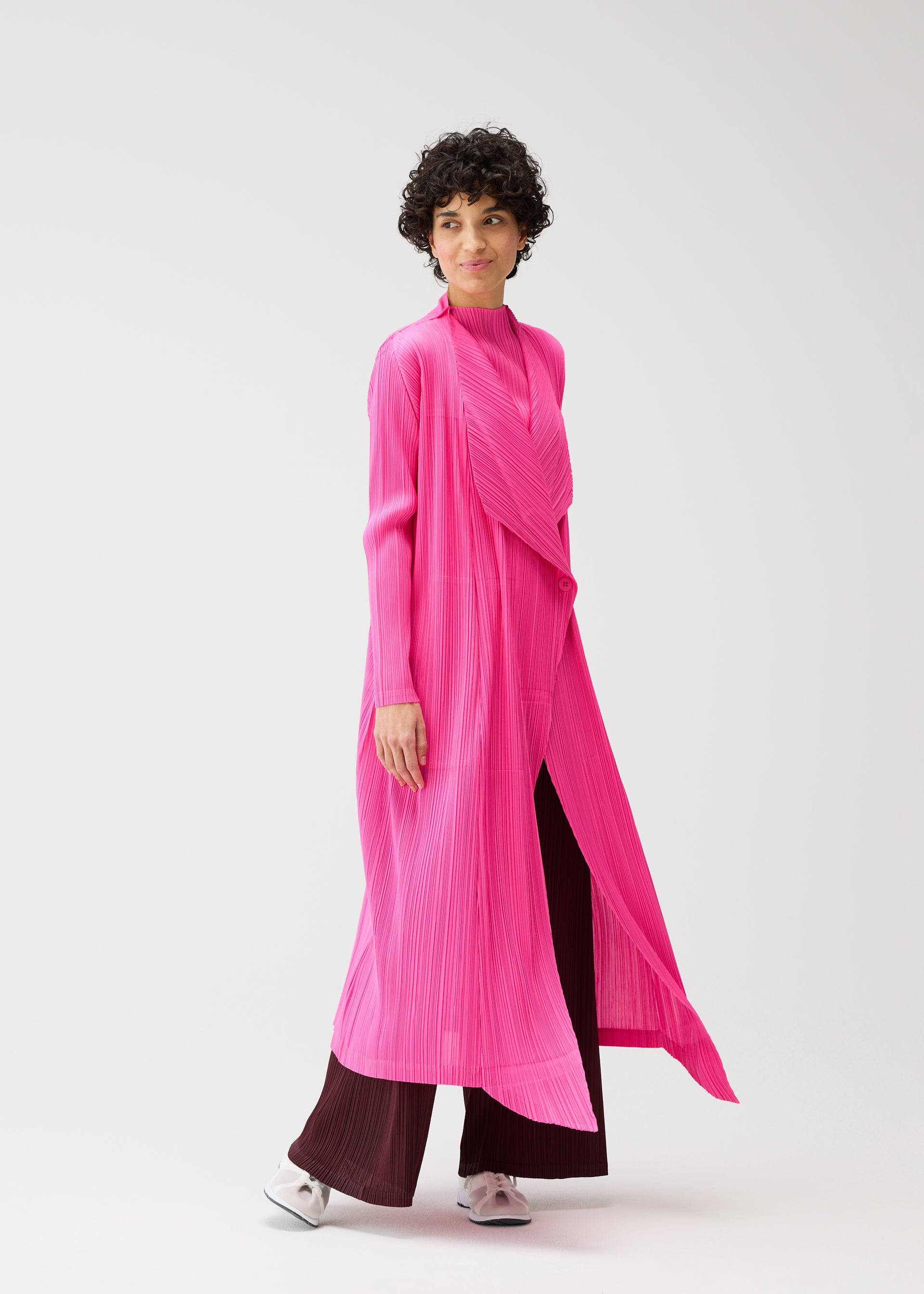 MONTHLY COLORS : JANUARY – isseymiyake.com