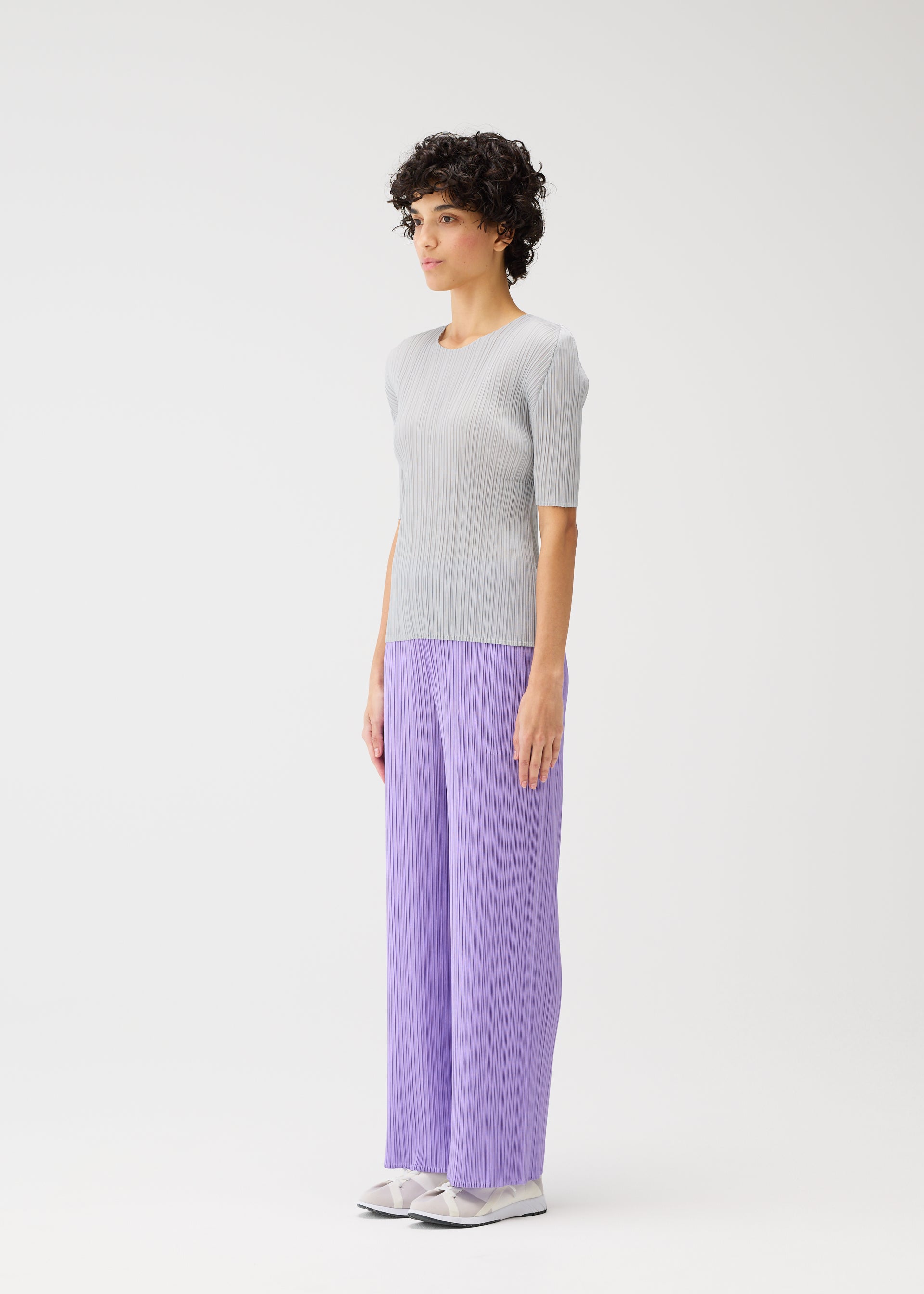 MONTHLY COLORS : APRIL – isseymiyake.com
