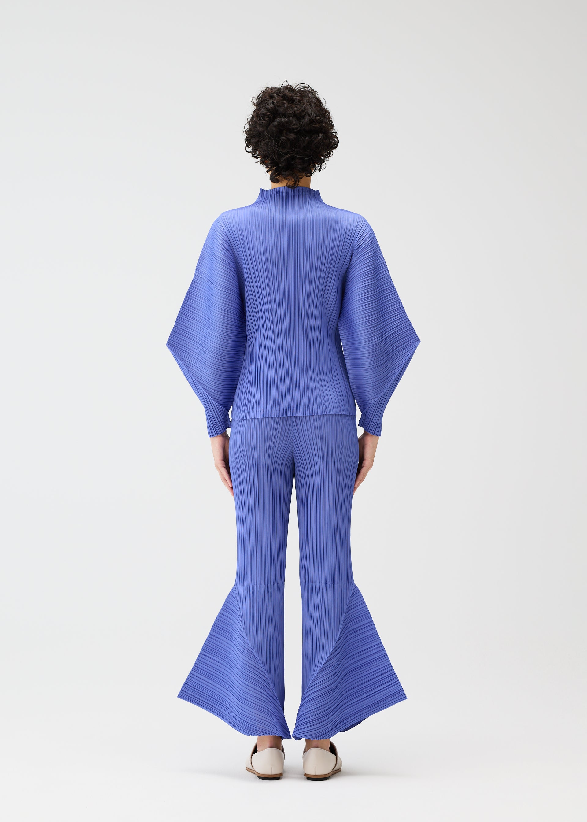 SKYLINE – isseymiyake.com