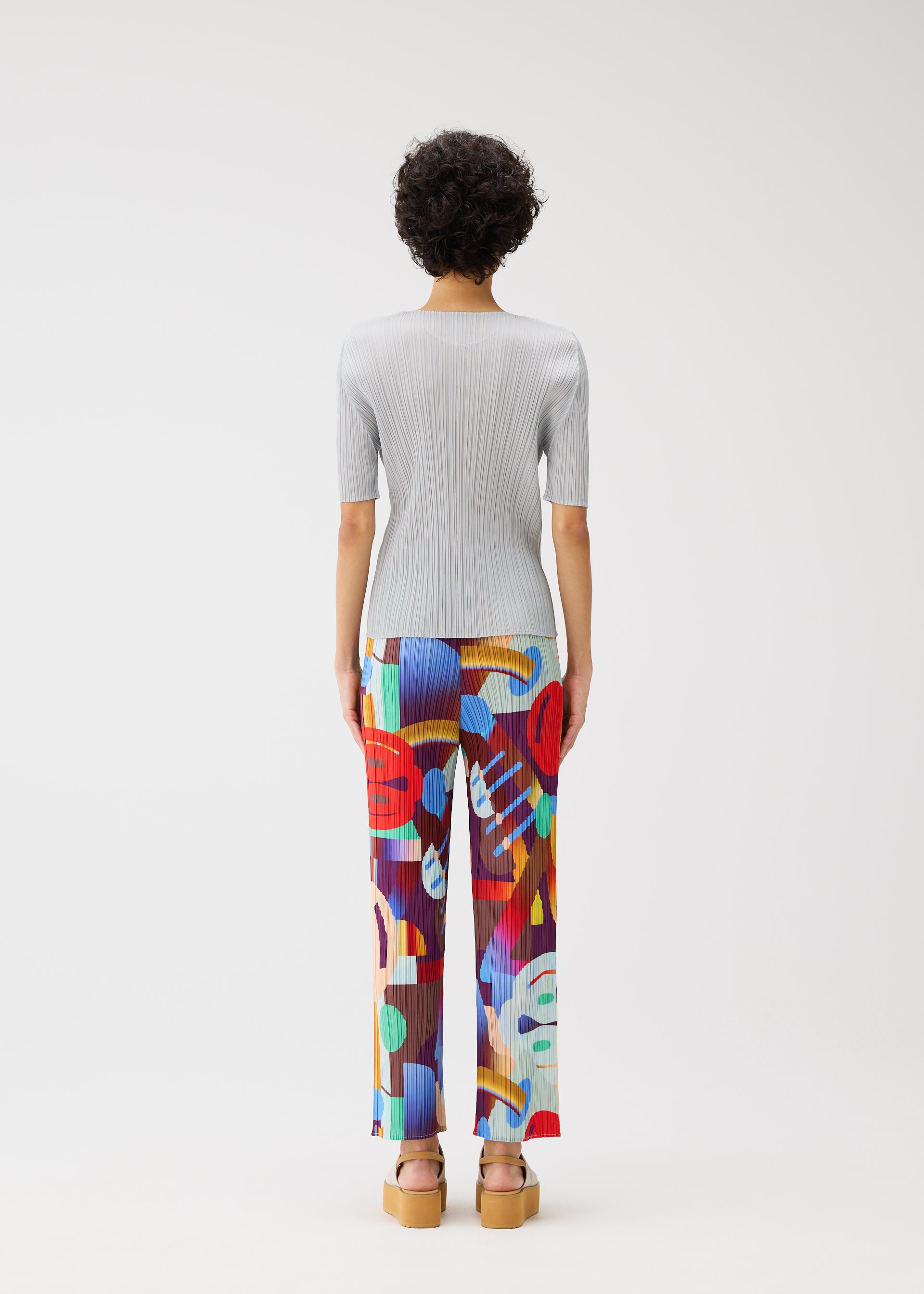 PLAYGROUND、ウィメンズ_パンツ、着用画像3