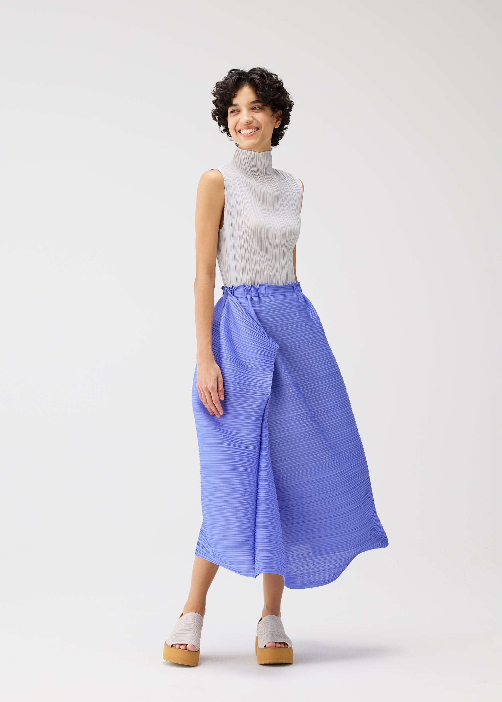 BOUNCY BASKET – isseymiyake.com