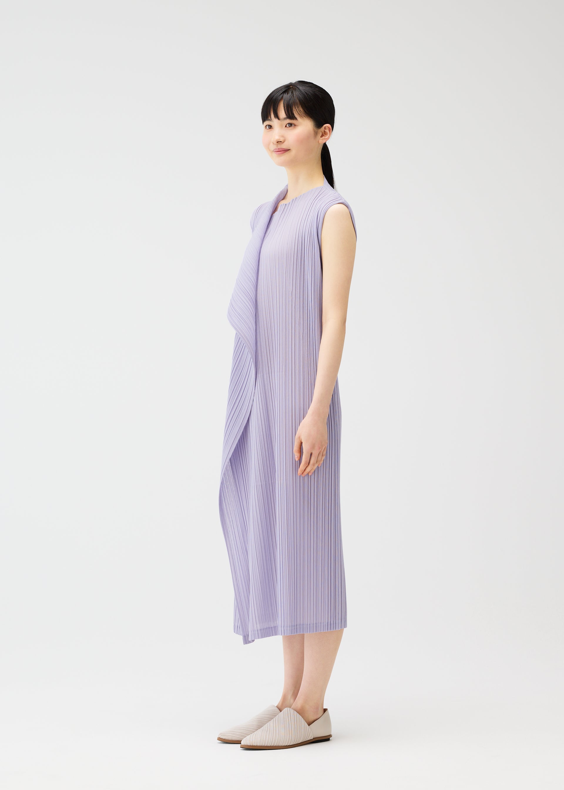 RAMIE PLEATS – isseymiyake.com
