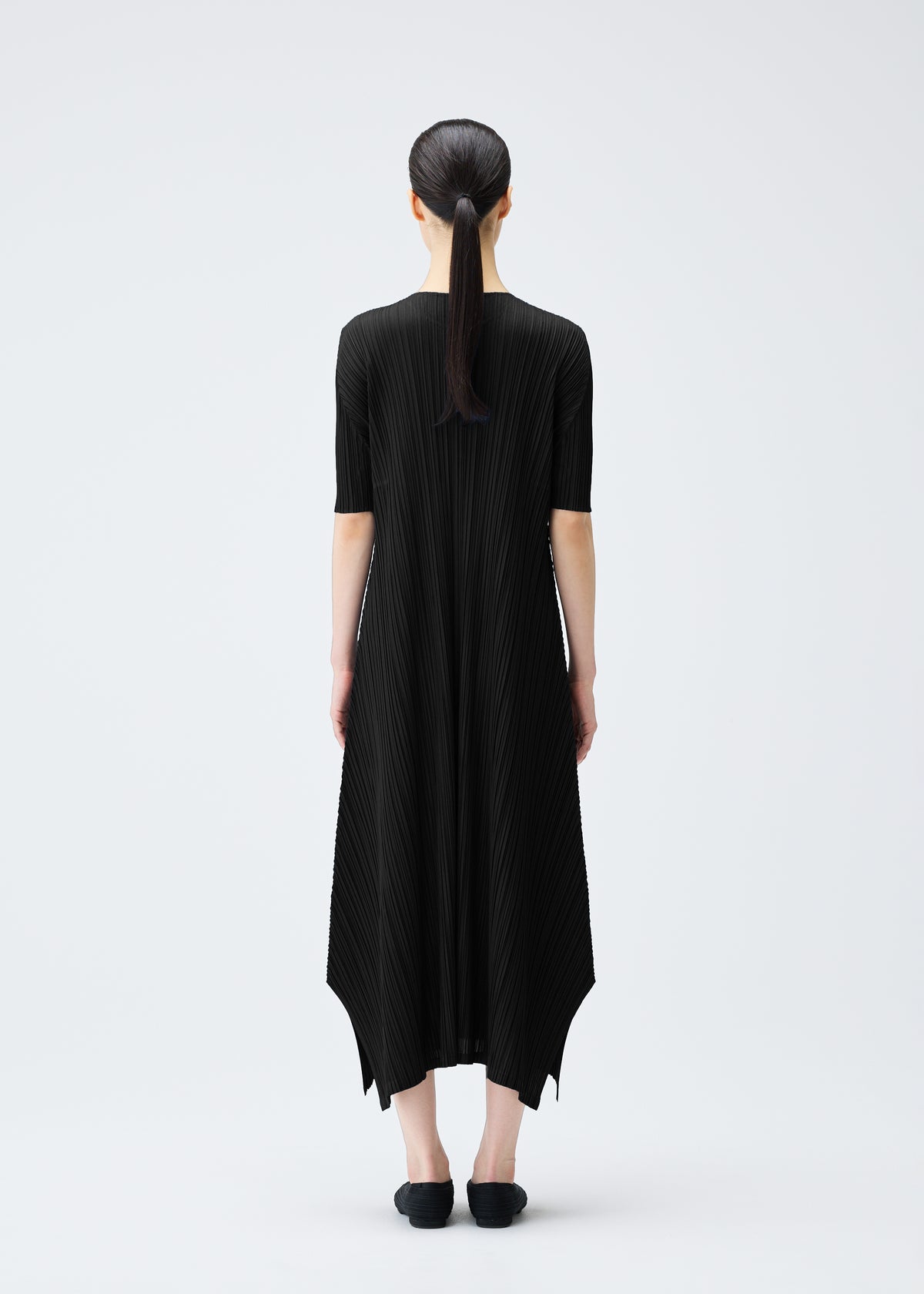 MELLOW PLEATS、ウィメンズ_ワンピース、着用画像3